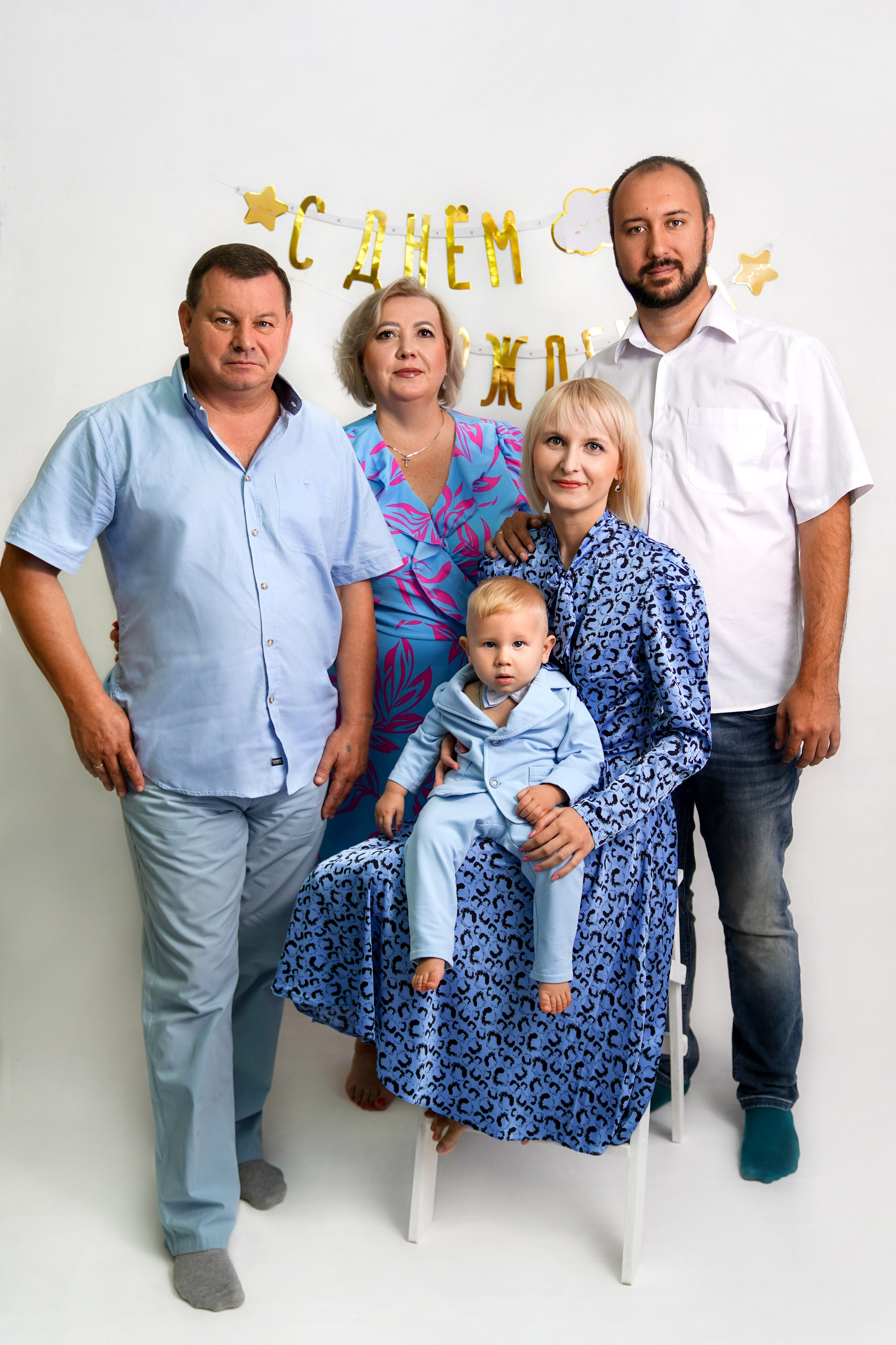 Фотосессия ГОДОВАСИЕ. Фотограф новорожденных, детей до года и беременных в Симферополе