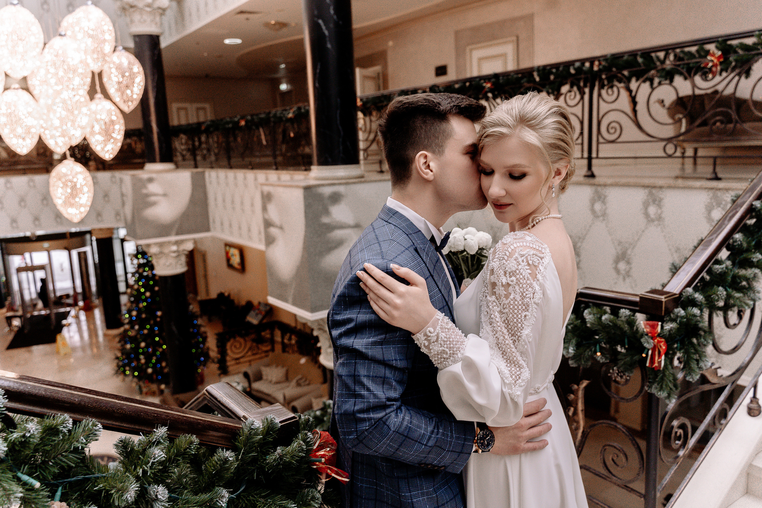 Свадебная фотосессияв отеле Милан (Домодедовская) — утро невесты и прогулка