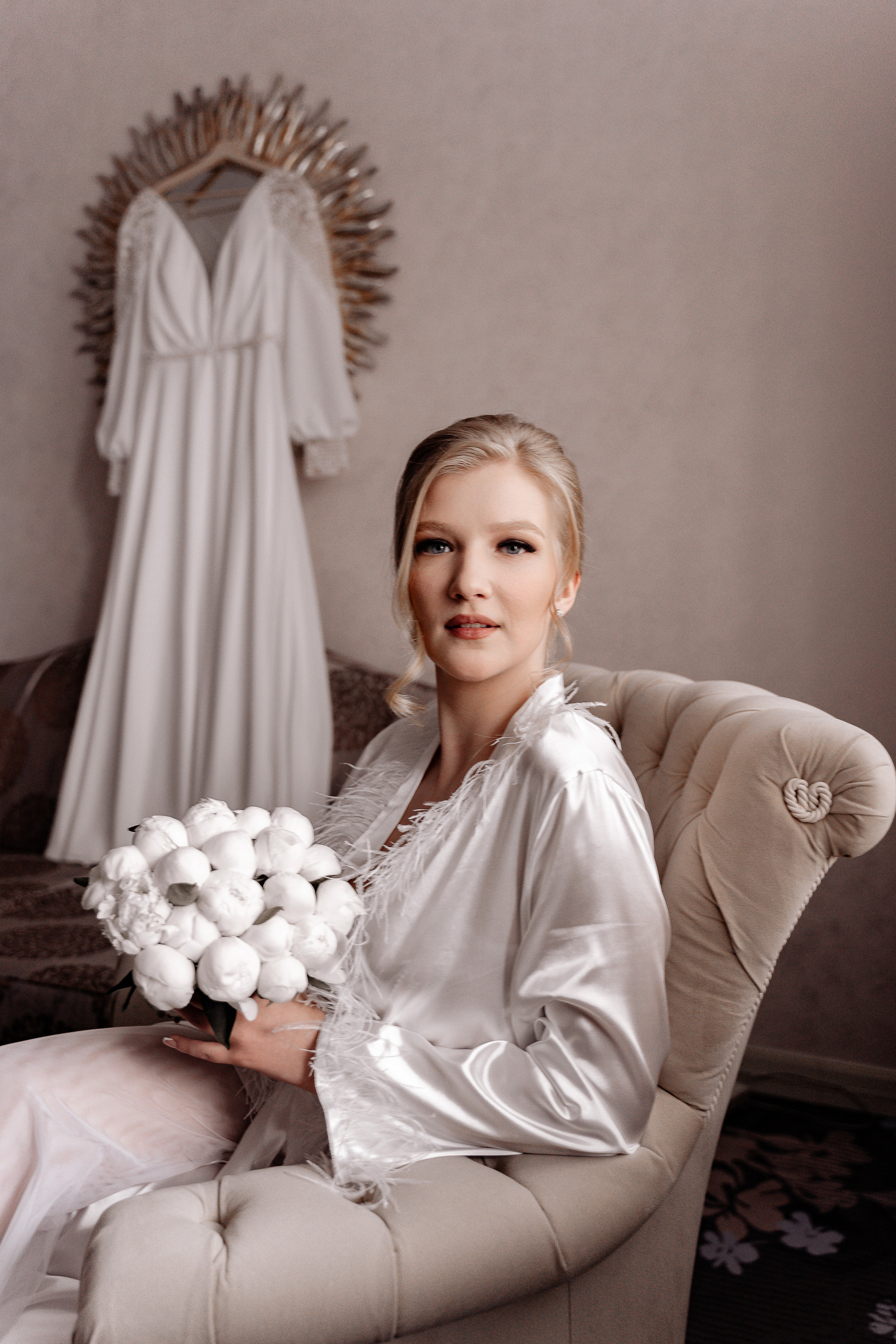 Свадебная фотосессияв отеле Милан (Домодедовская) — утро невесты и прогулка