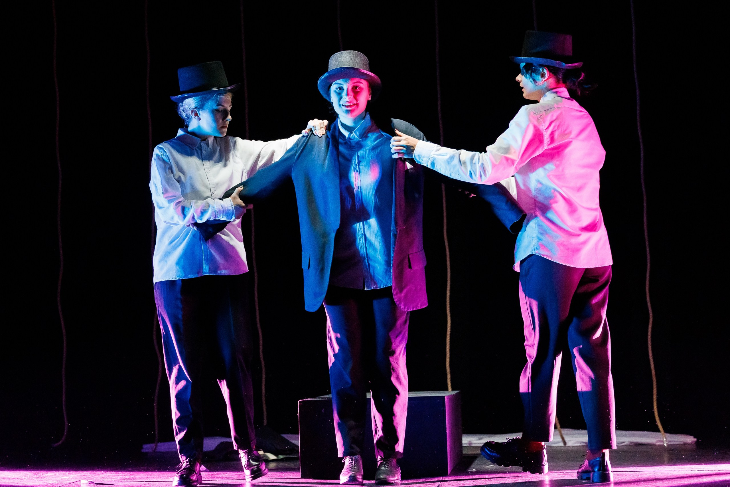 Спектакль «В открытом море» от театра Д. Лица. Фотограф в Санкт-Петербурге — Сергей Петров