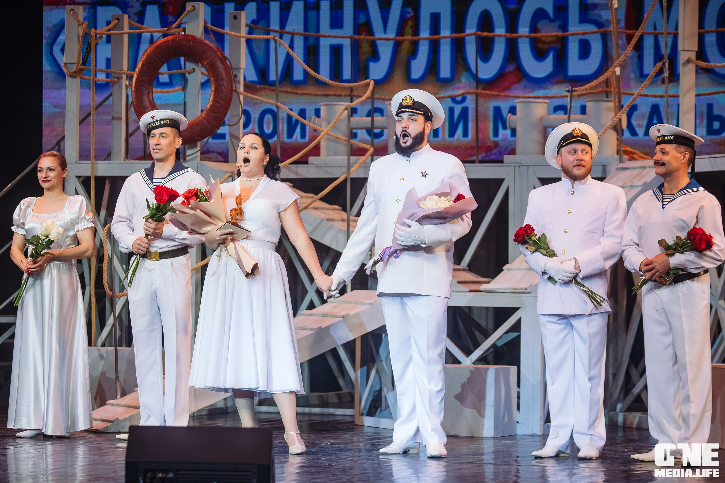 Фоторепортаж из Янтарь Холла. One Media Life: фоторепортажи, фотоотчеты с мероприятий и заведений