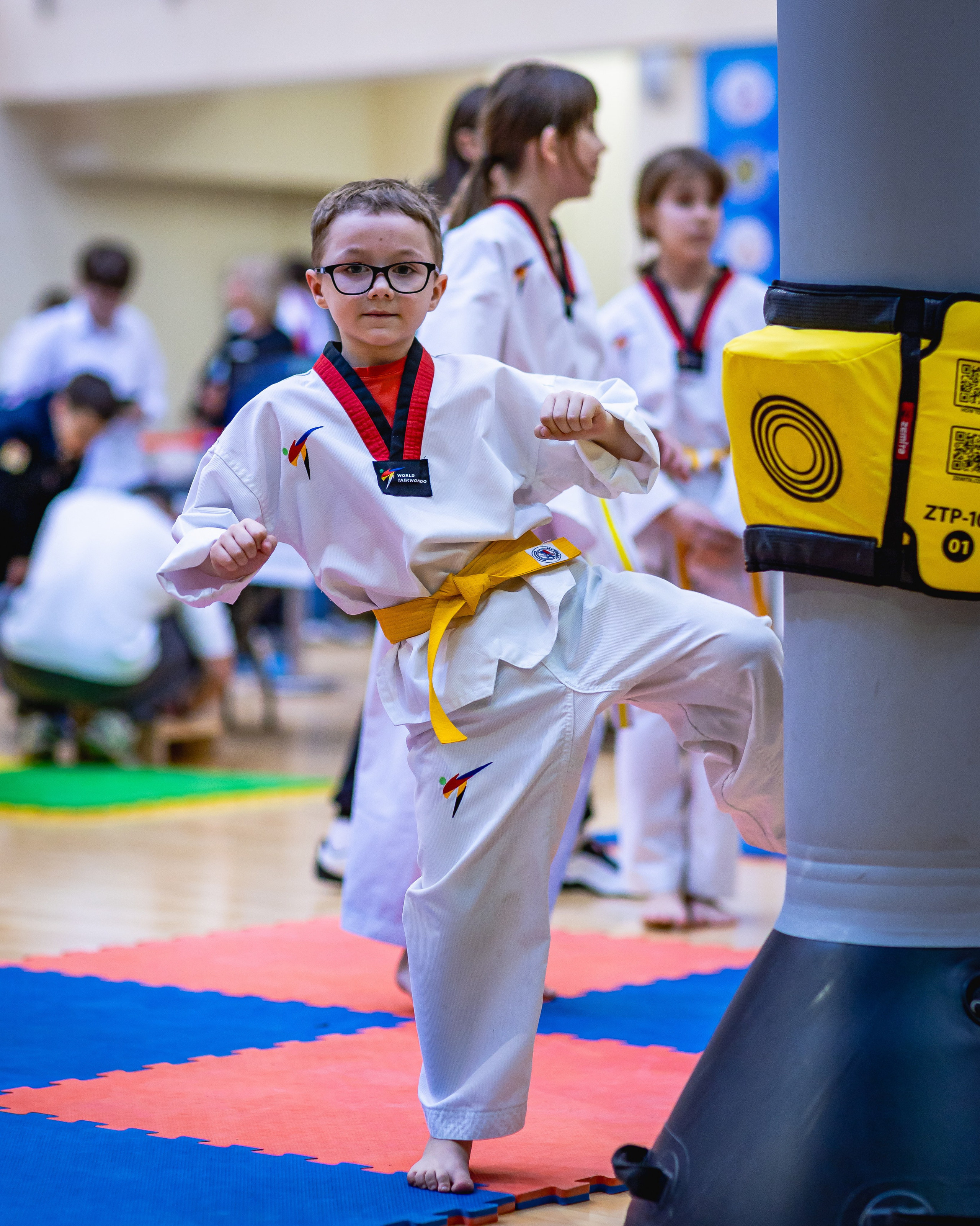 Первенство ВДЮФСОО «ФЕДЕРАЦИЯ ДЕТСКОГО ТХЭКВОНДО РОССИИ» и МОО СПКЕ «ЭРИДАН» по «СИЛОВОМУ МНОГОБОРЬЮ». Спортивный фотограф Максим Серегин