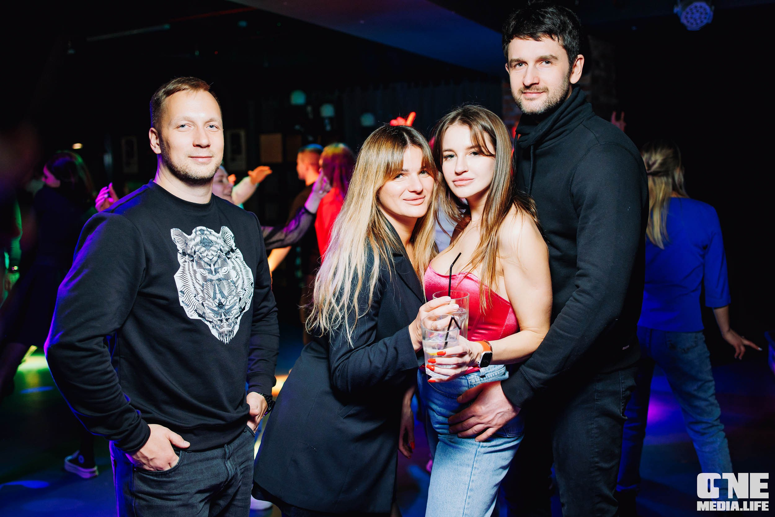 Фотоотчет с вечеринки в Barre. One Media Life: фоторепортажи, фотоотчеты с мероприятий и заведений