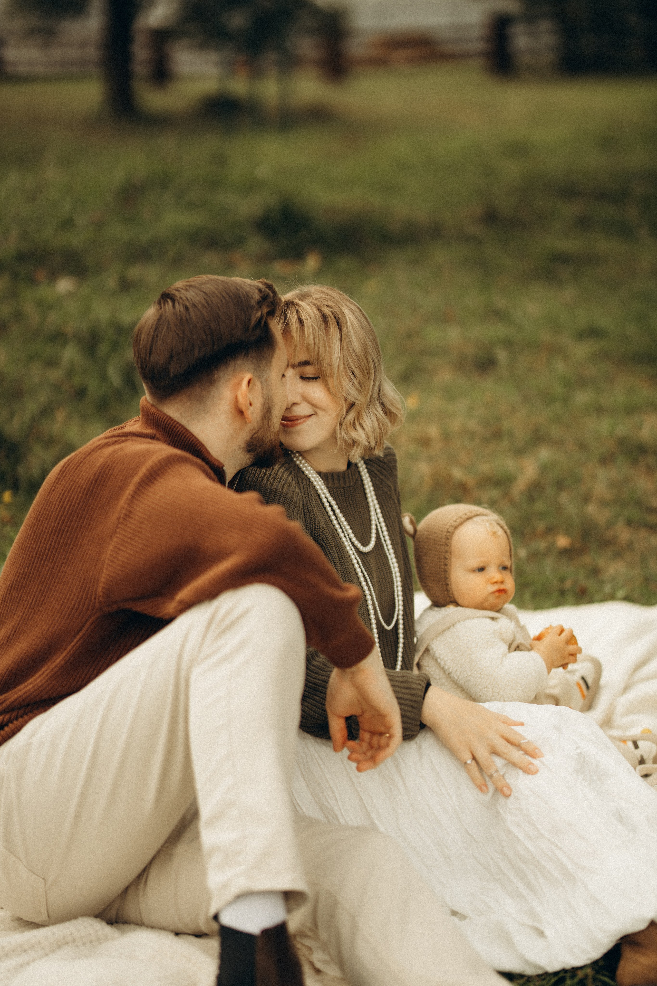 Семейная фотосессия в Ярославле на природе. Семейный фотограф Вероника Каюрова Ярославль