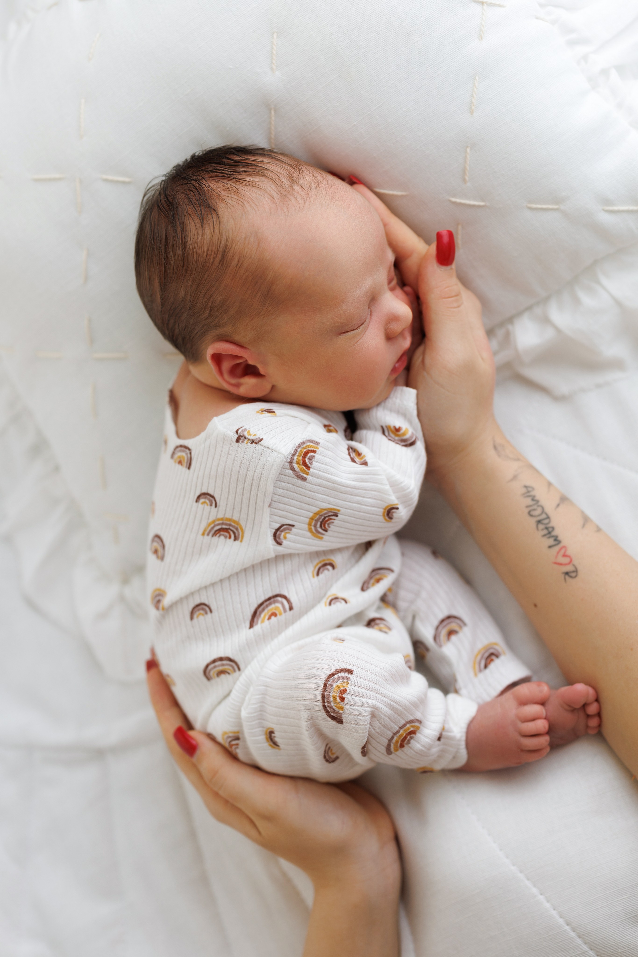 Ньюборн фотограф в Москве Чернова Анна — профессиональные фотосессии новорожденных в Москве на дому