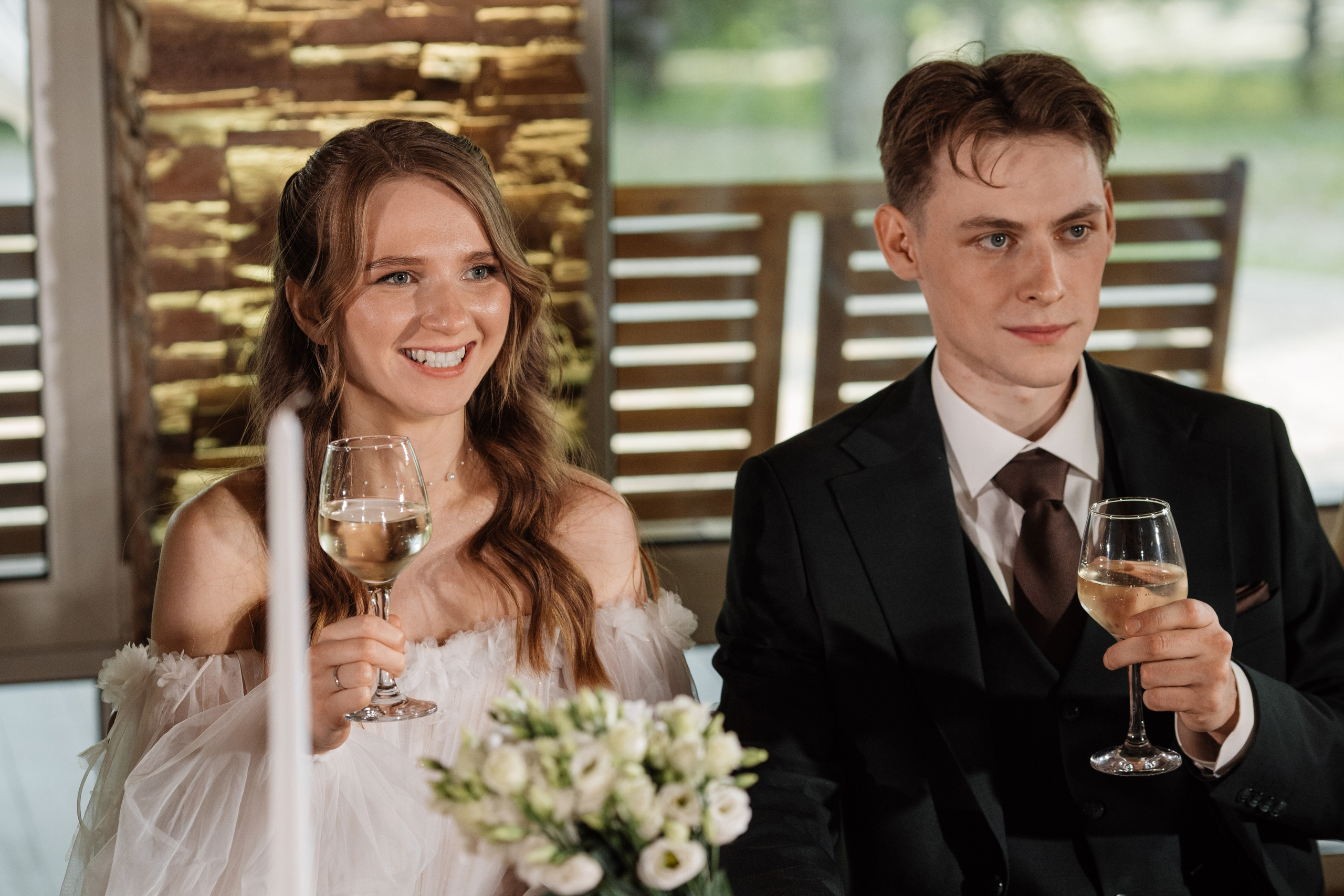 Свадебная фотосессия пары в Агроусадьбе Дачка бай