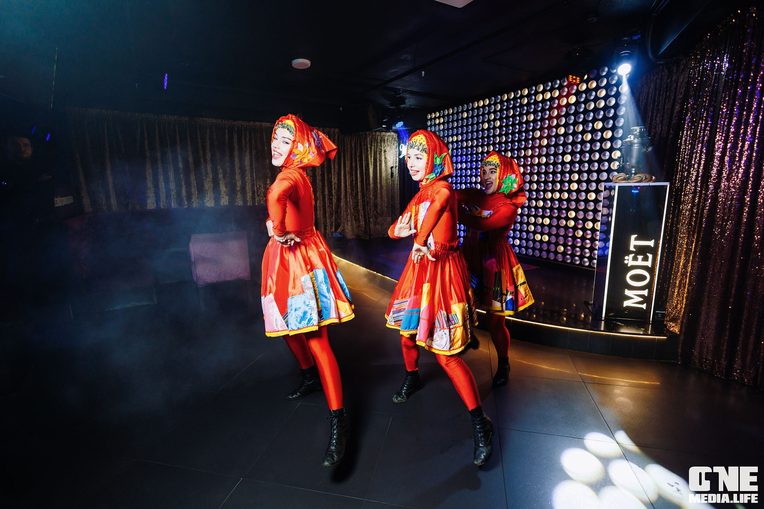 Фоторепортаж из караоке-клуба Эйфория. One Media Life: фоторепортажи, фотоотчеты с мероприятий и заведений