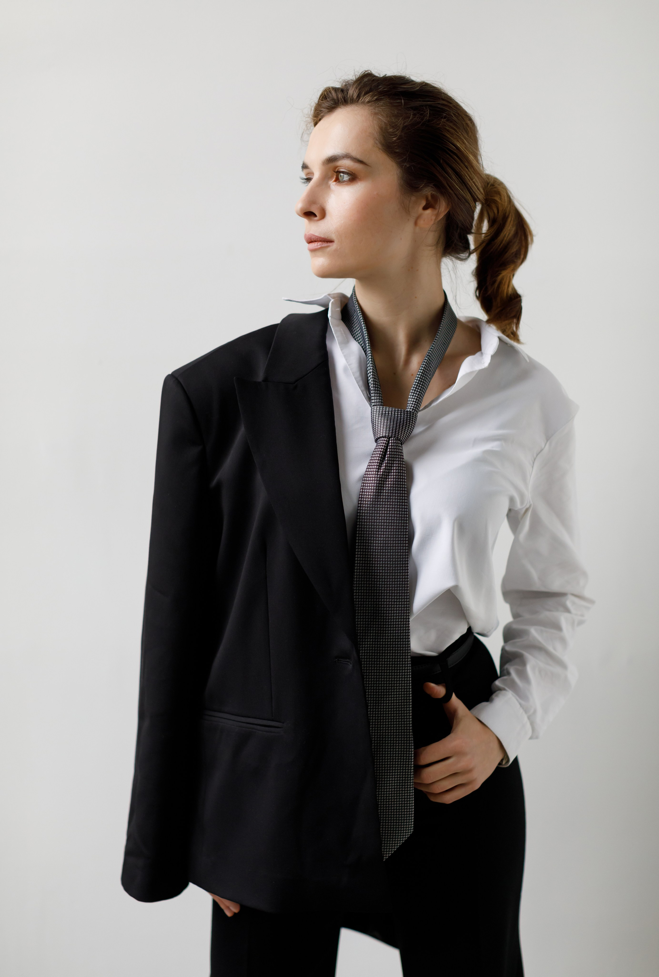 Сила и нежность. Фотосессия с актрисой Вероникой Нориной-Дорохиной. Фотограф-стилист в Москве Юлия Герман