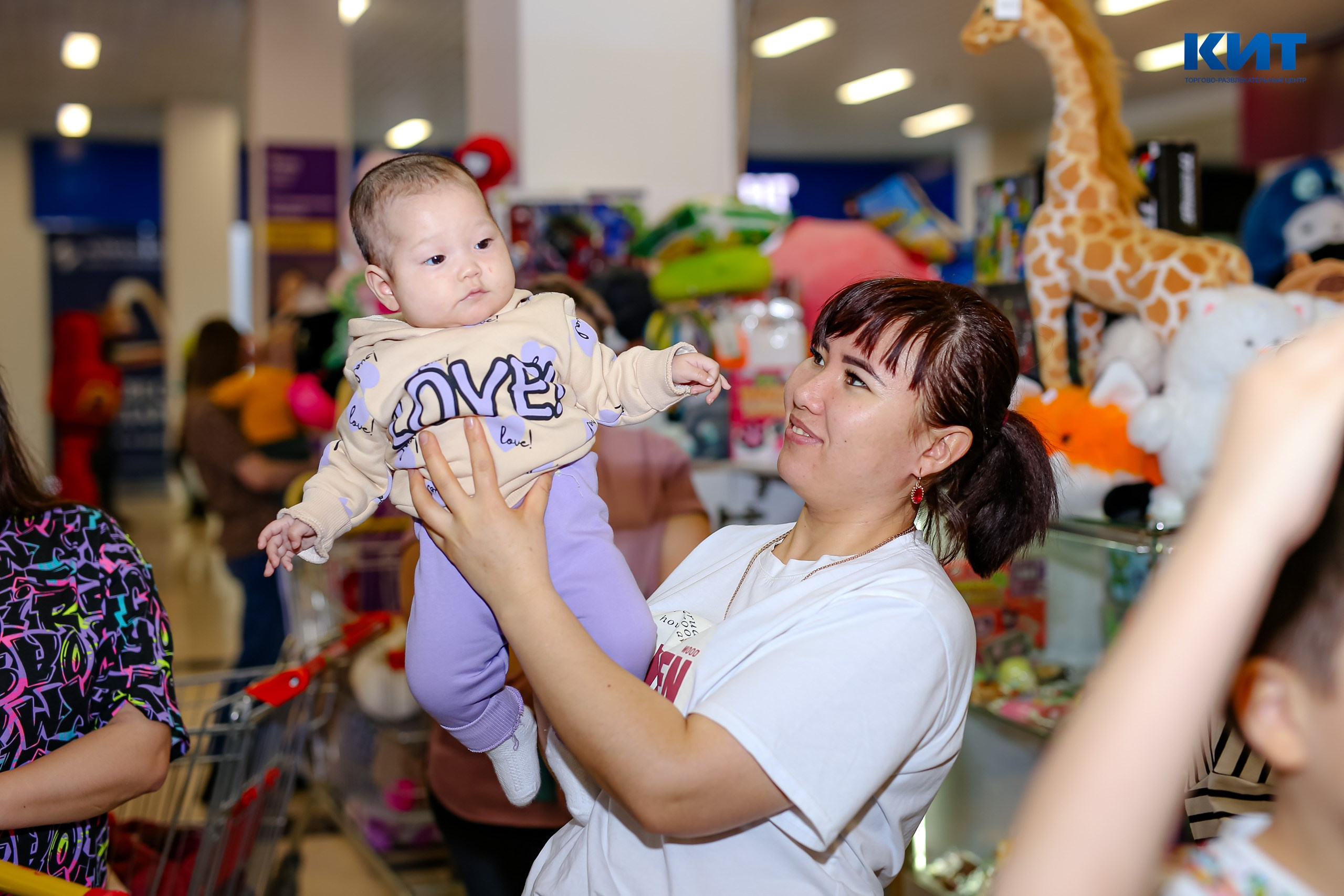 04.01 Утренник в Тц Кит. Команда специалистов в мире фотографии и видео. Детский фотограф, семейный фотограф
