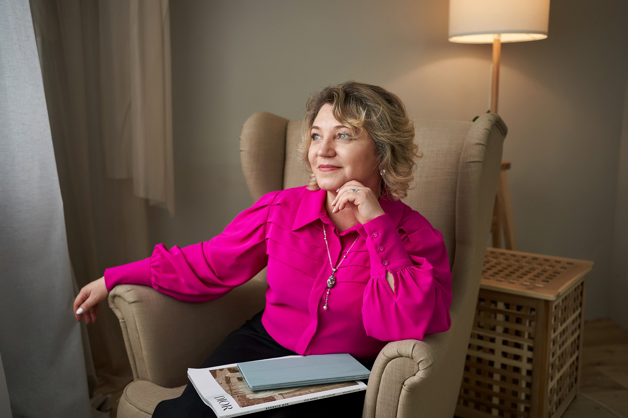 Бизнес портреты. Фотосессия эксперта. Фотограф Зайцева Надежда. Фотосессия для эксперта в Евпатории.