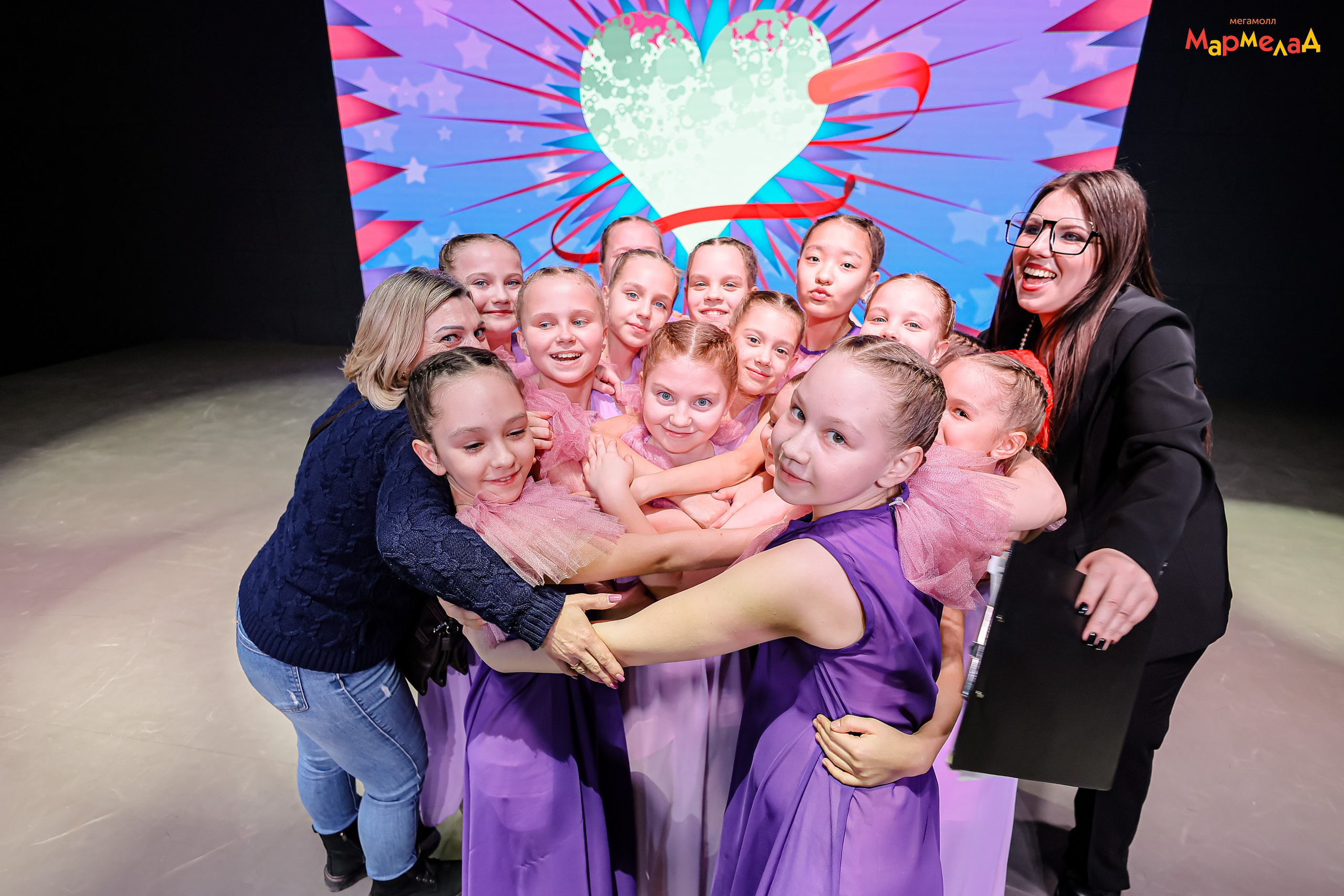 14.02 Любовь без границ в Мегамолл Мармелад. Команда специалистов в мире фотографии и видео. Детский фотограф, семейный фотограф