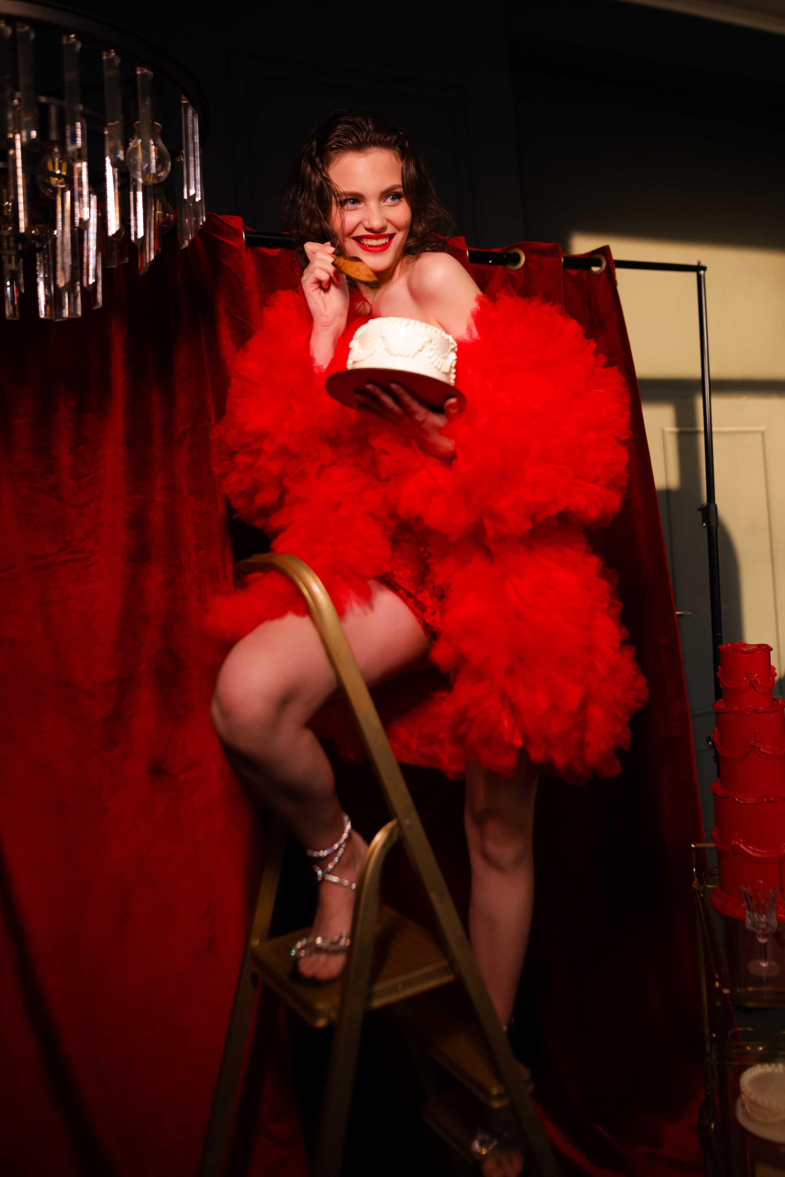 Роскошная Кристина и красный бархат. Свадебный фотограф Беларусь Ольга Козыренко