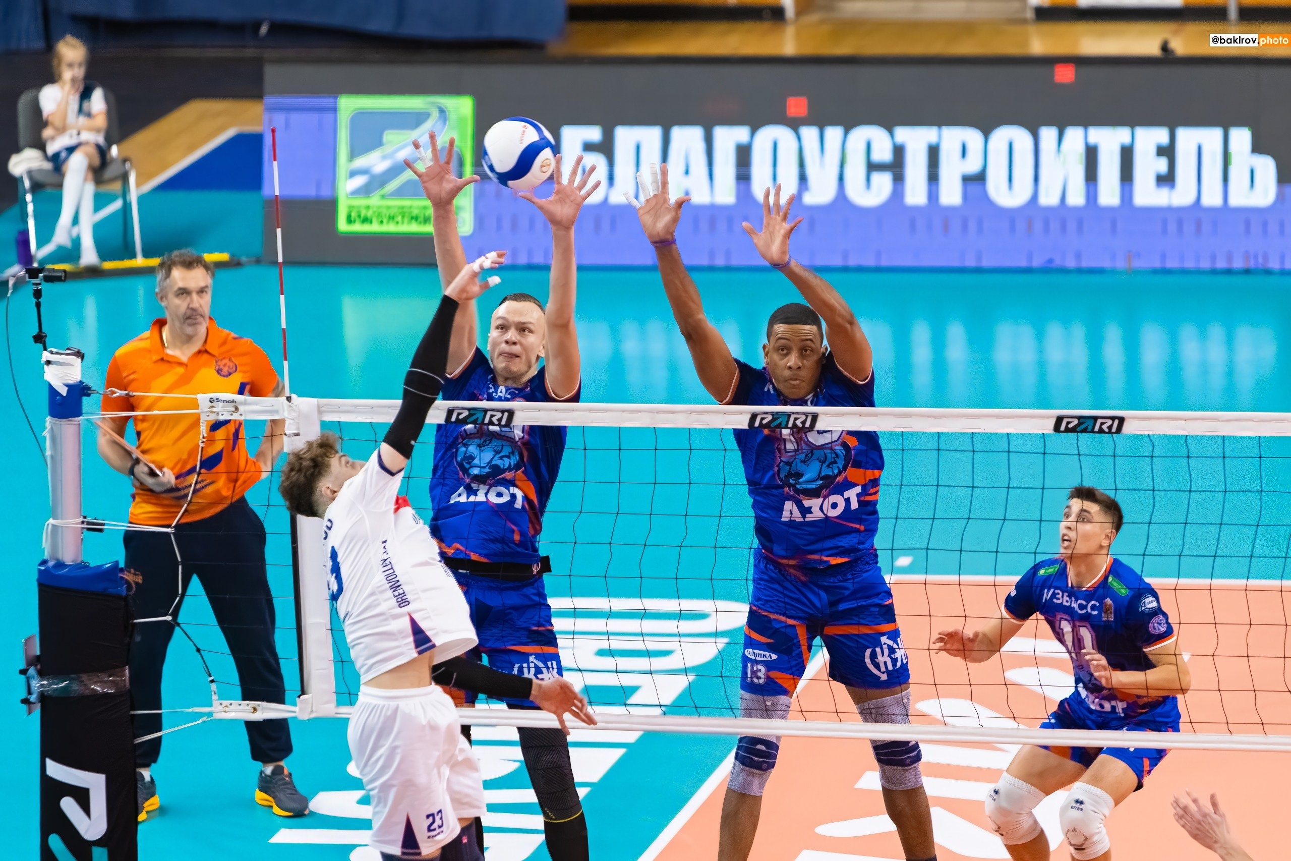 06.11 Волейбол. Нефтяник-Кузбасс. Команда специалистов в мире фотографии и видео. Детский фотограф, семейный фотограф