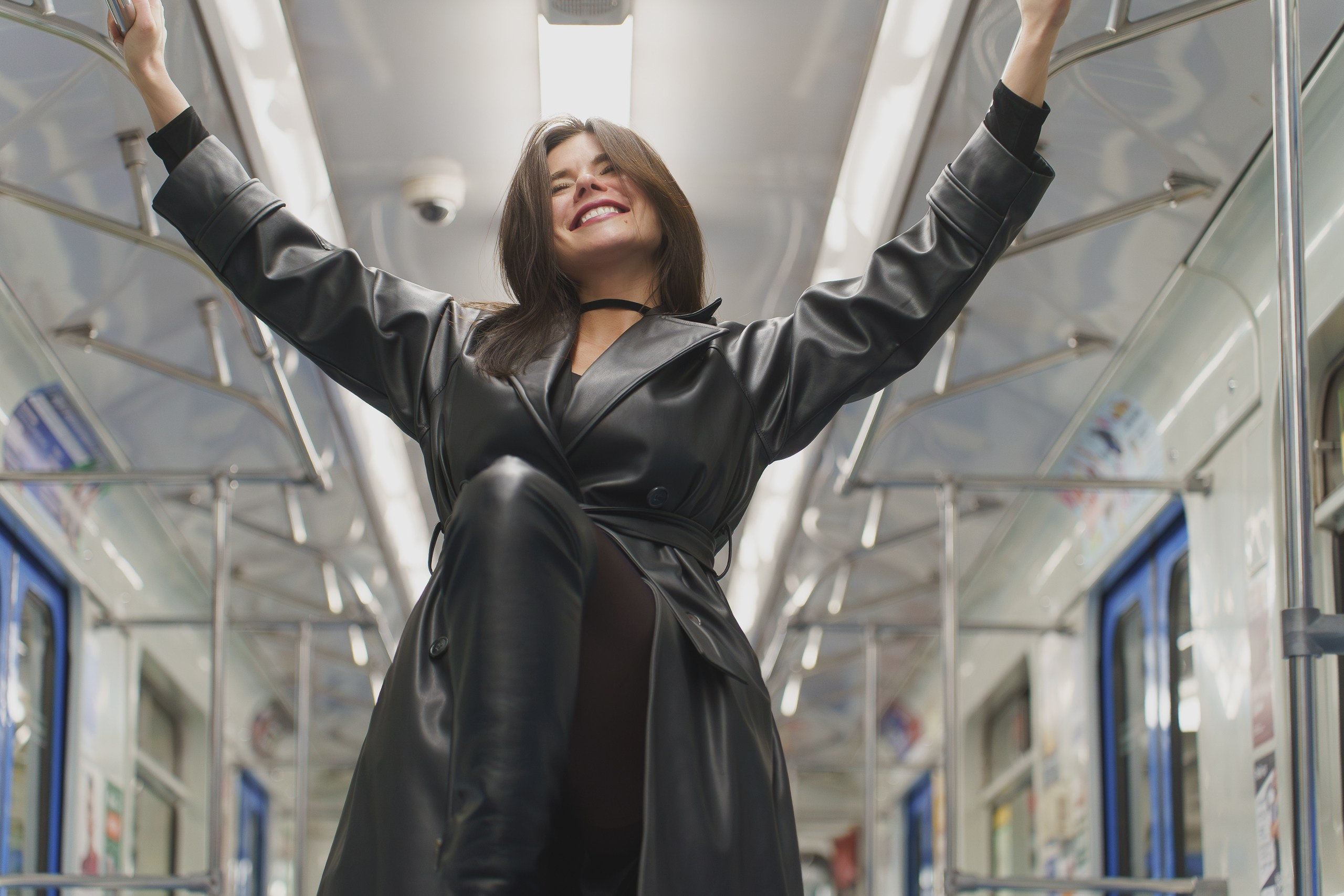 Портретная фотосессия: Екатеринбург, метро, стиль | Профессиональный фотограф Екатеринбург