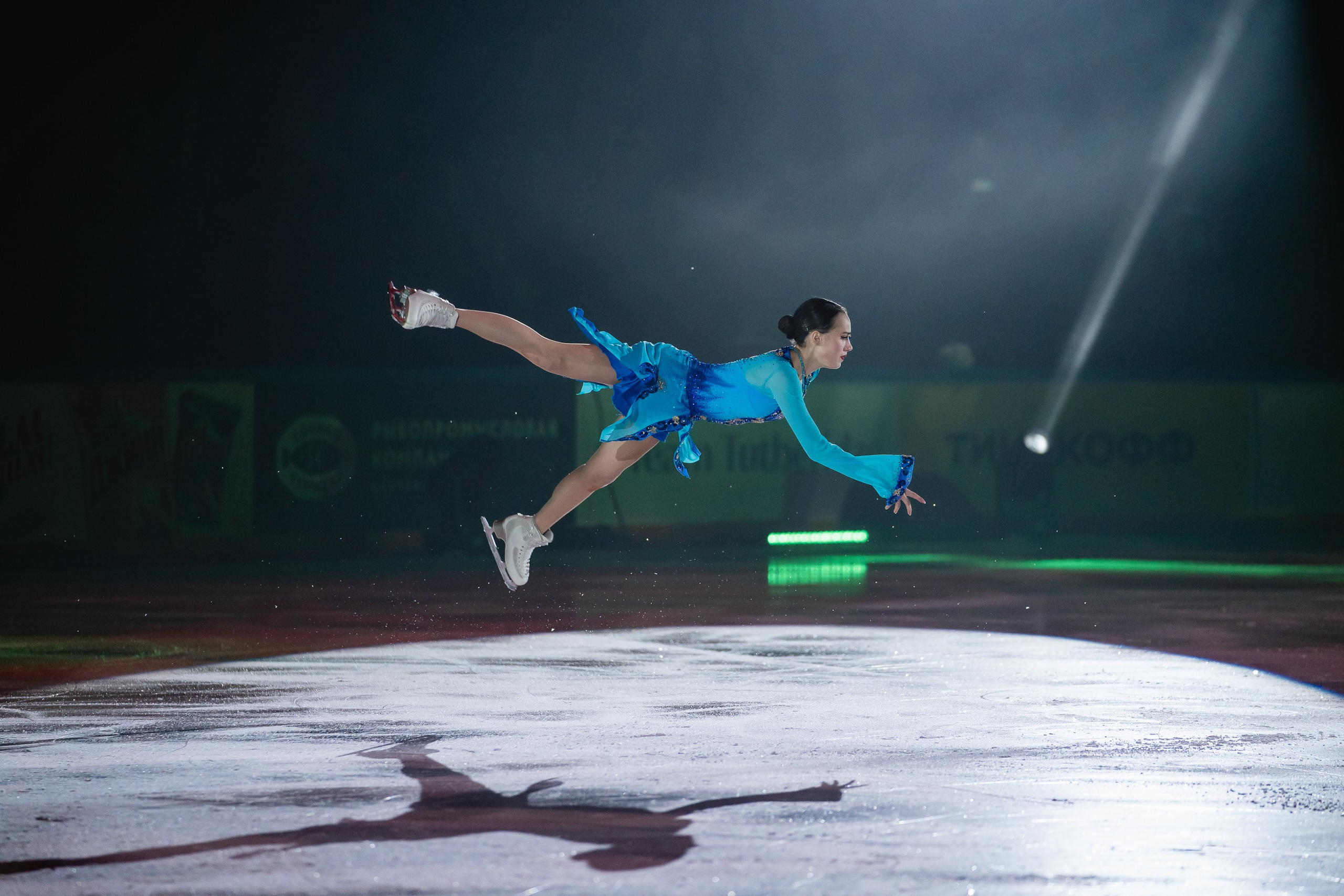 Шоу «Чемпионы на льду» в Новосибирске. Воробьева Ксения — Спортивный и танцевальный фотограф Новосибирск