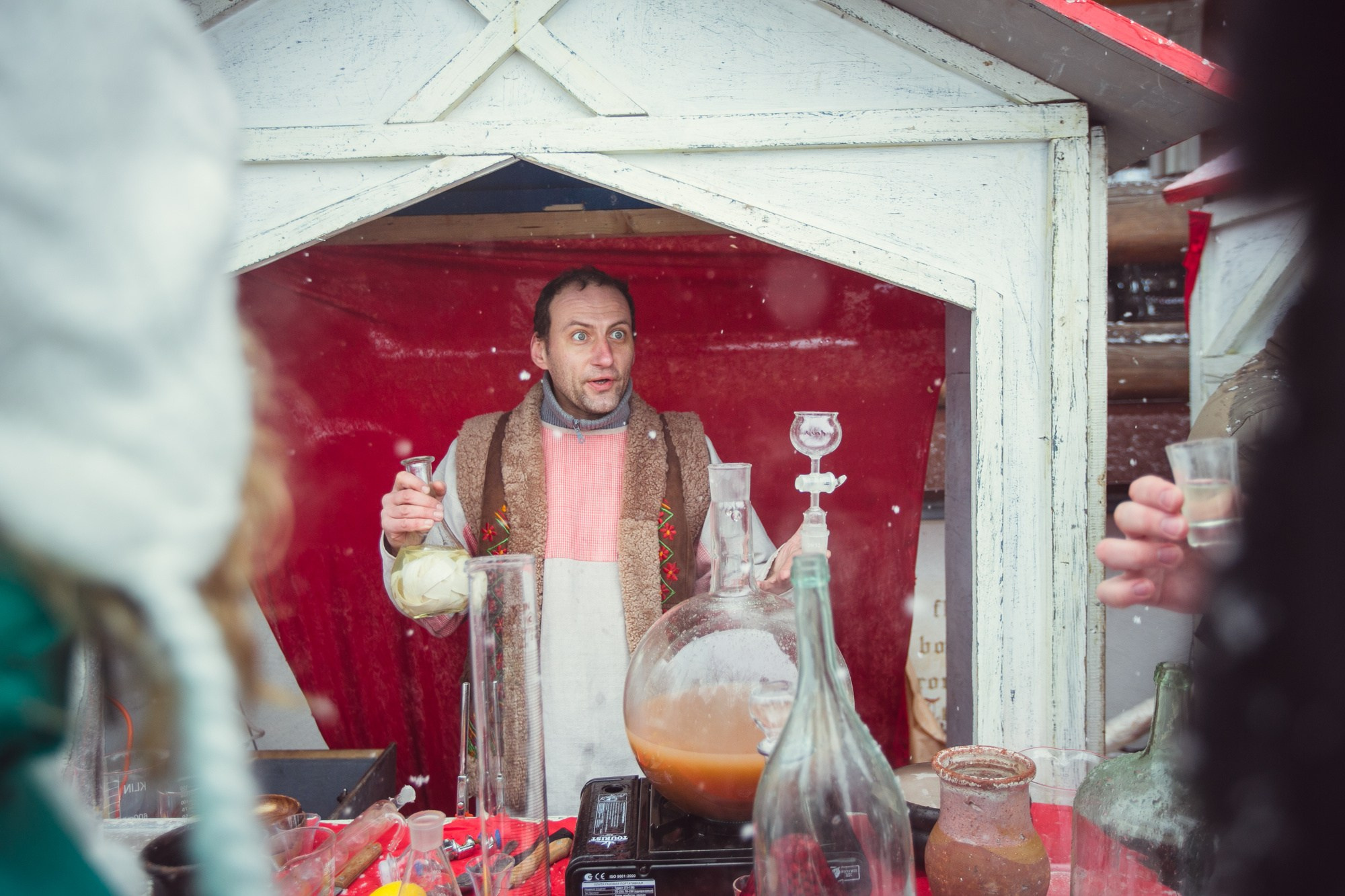 Зимняя свадьба в русских традициях. Семейный, портретный и свадебный фотограф в Санкт-Петербурге и Москве