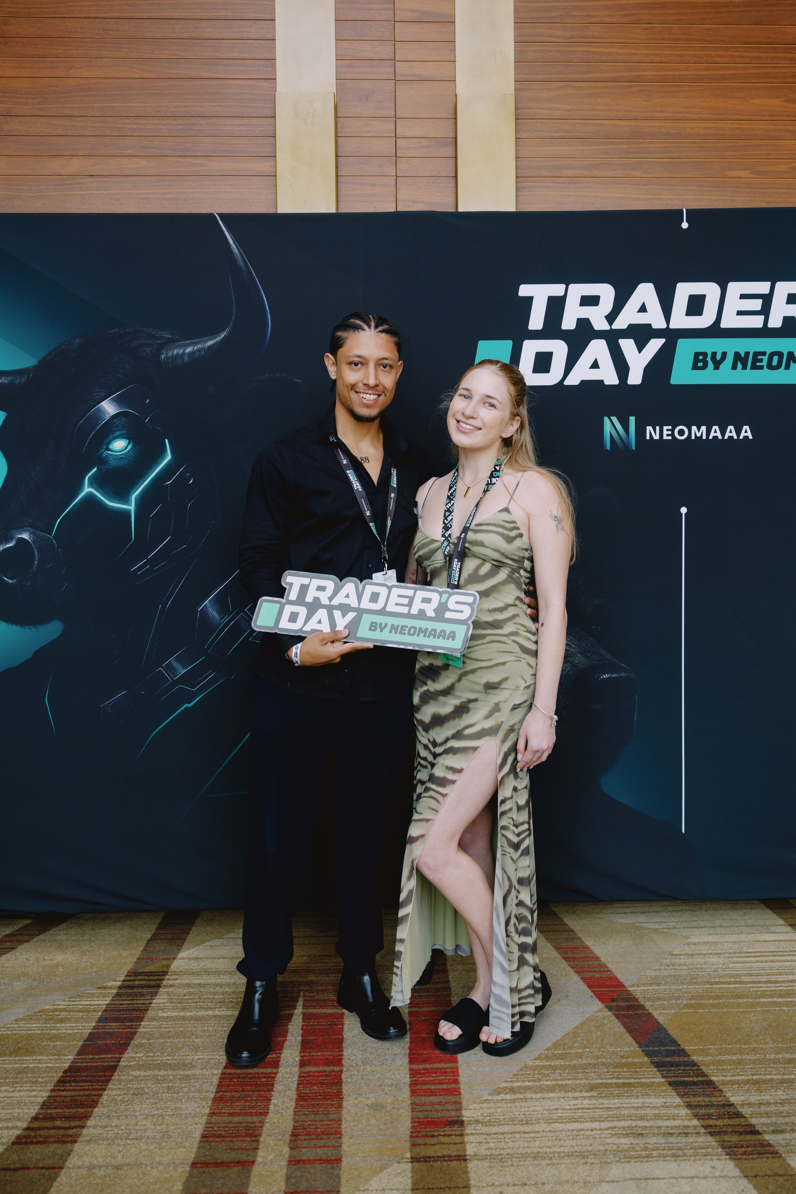 TRADERS DAY By NeomAAA Medellin. NeomAAA Funds Gallery