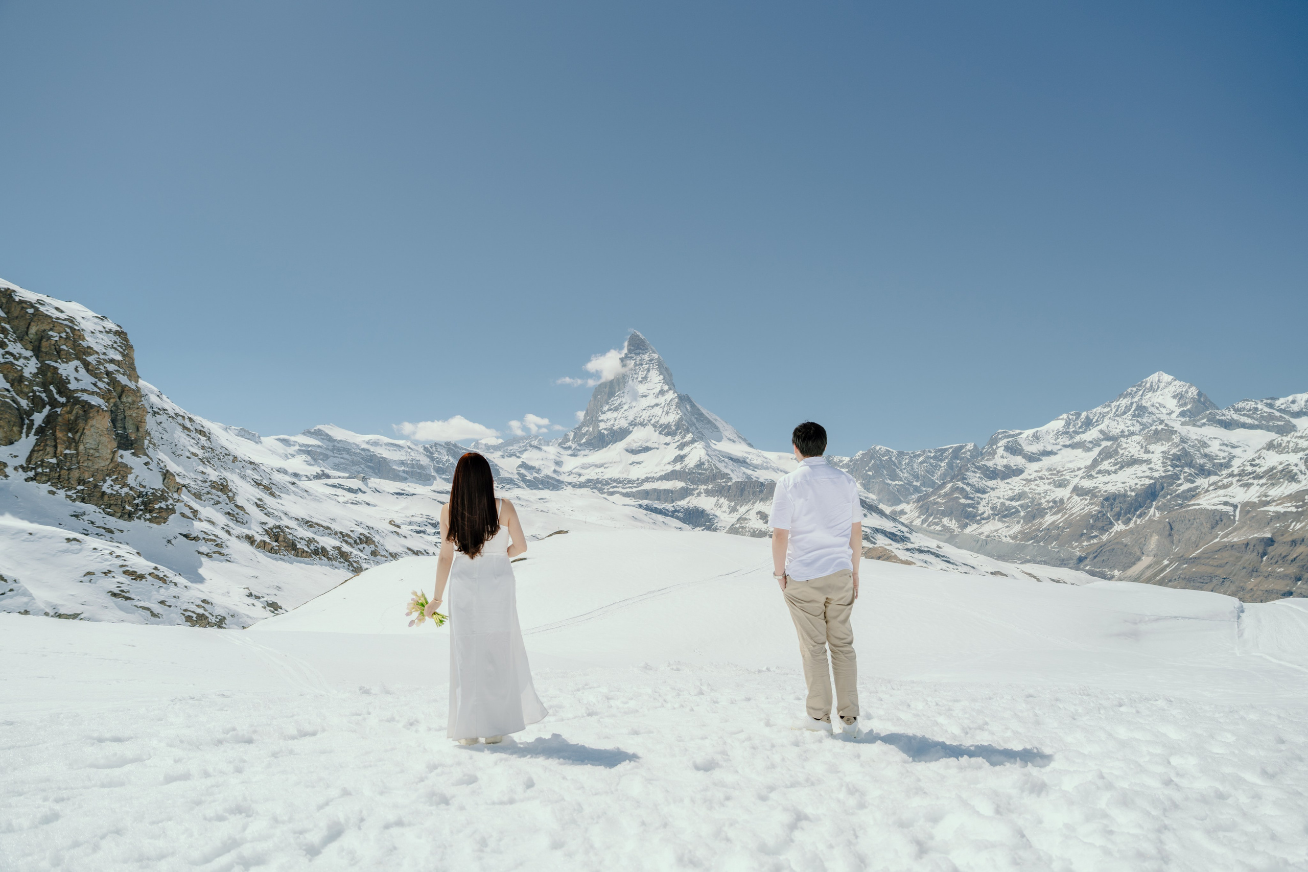 Wedding Photography elopement in Switzerland Europe. Professional Wedding Photographer Geneva & Romande Switzerland | Tanya Creator