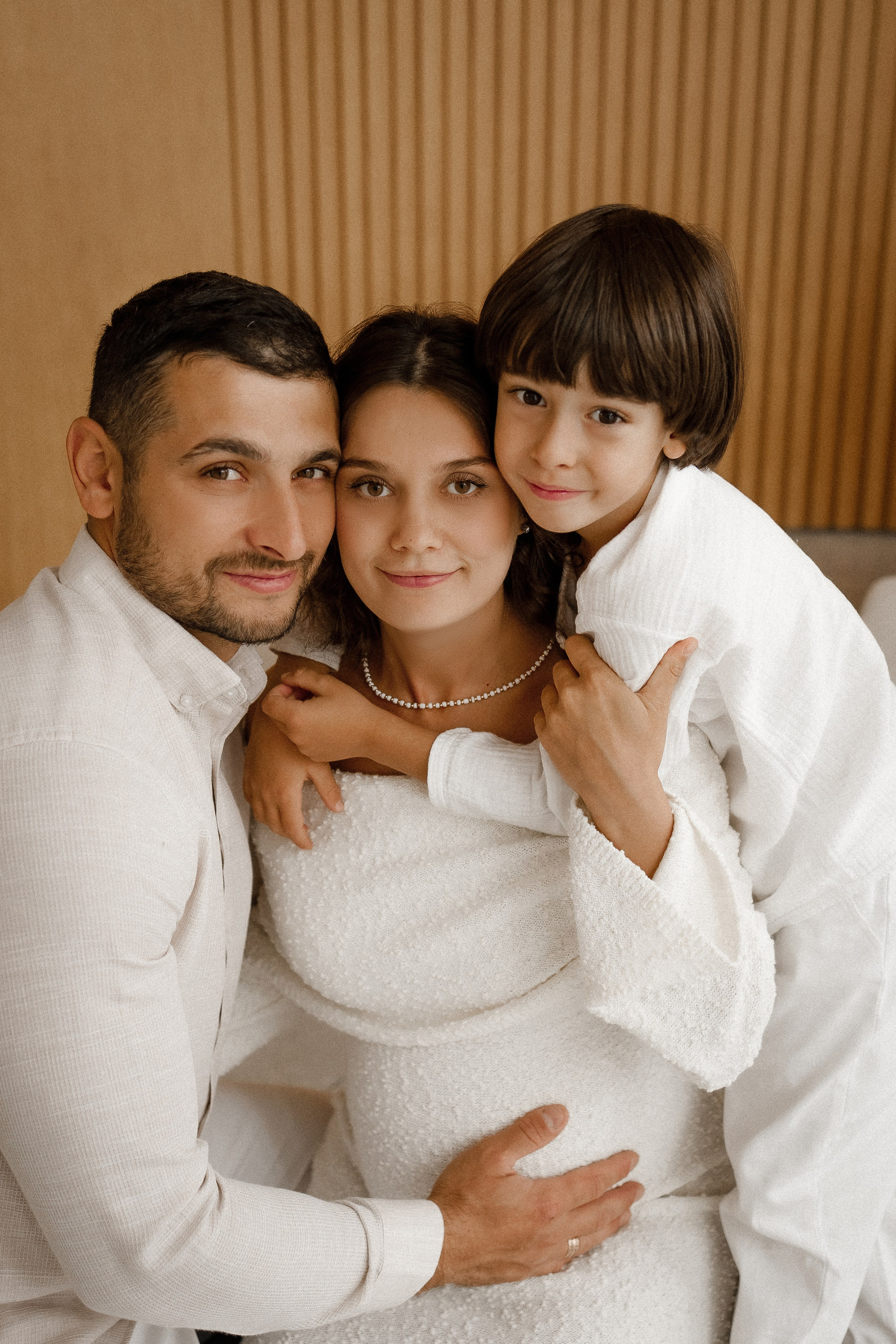 семейная фотосессия в студии с детьми в москве, детская фотосессия в фотостудии в москве, уютные нежные семейные фотосессии в москве, семейная беременная фотосессия в москве с детьми, фотосессия беременности с мужем в москве, светлые фотостудии в москве, стильные семейные фотосессии в москве, фотосессии в стиле lifestyle, фотосессии в стиле лайфстайл в москве, Семейная фотография в москве , семейный фотограф в москве , семейная фотосессия в москве , семья , детская фотография , фотограф , женский портрет , фотосессия , детский портрет , детский фотограф , lovestory , новогодняя фотосессия , детское фото , детская фотосессия , эмоциональные семейные фотосессии в москве, портретная фотография в москве, заказать семейный фотоальбом в москве