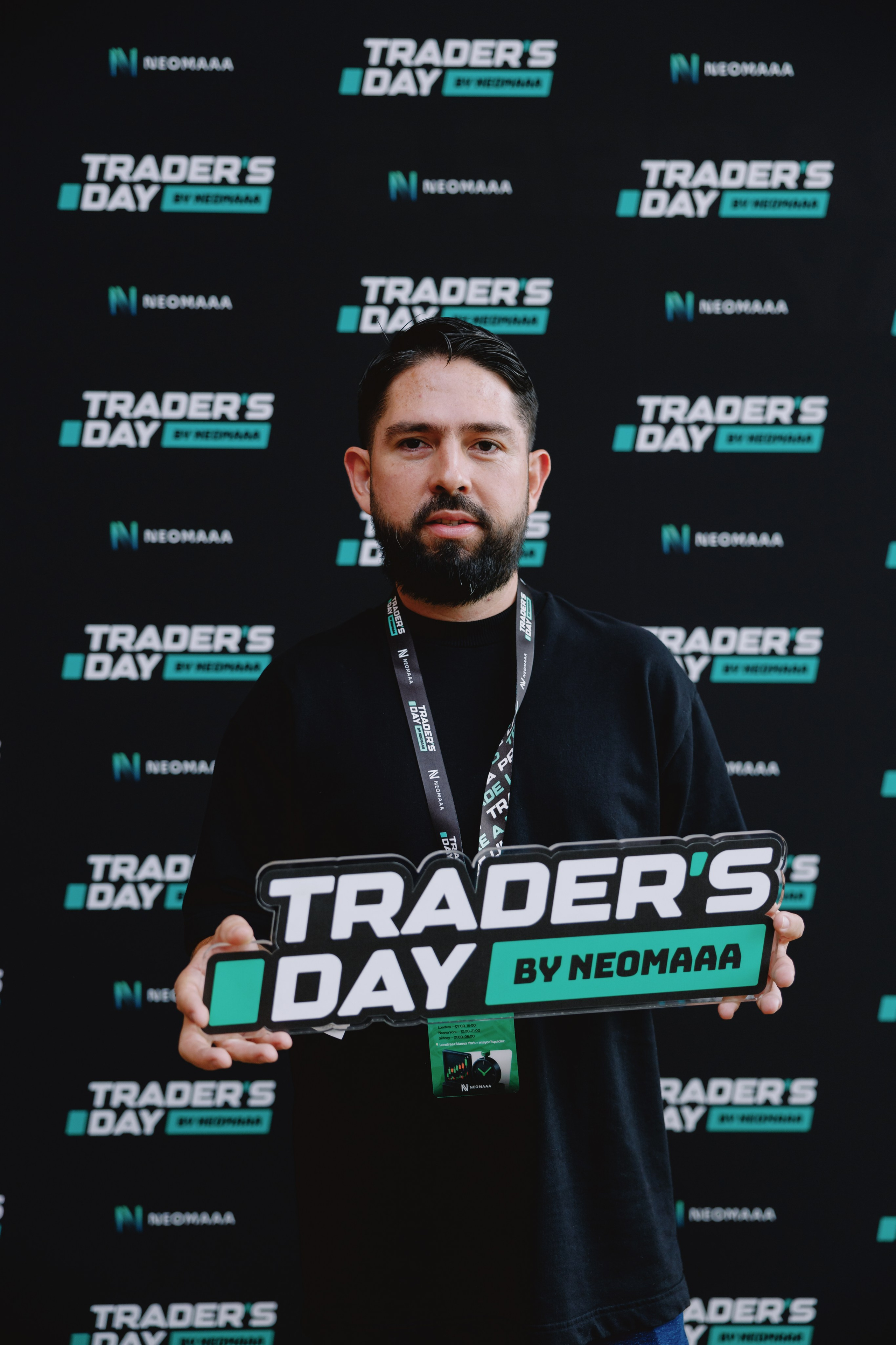 TRADERS DAY By NeomAAA Medellin. NeomAAA Funds Gallery