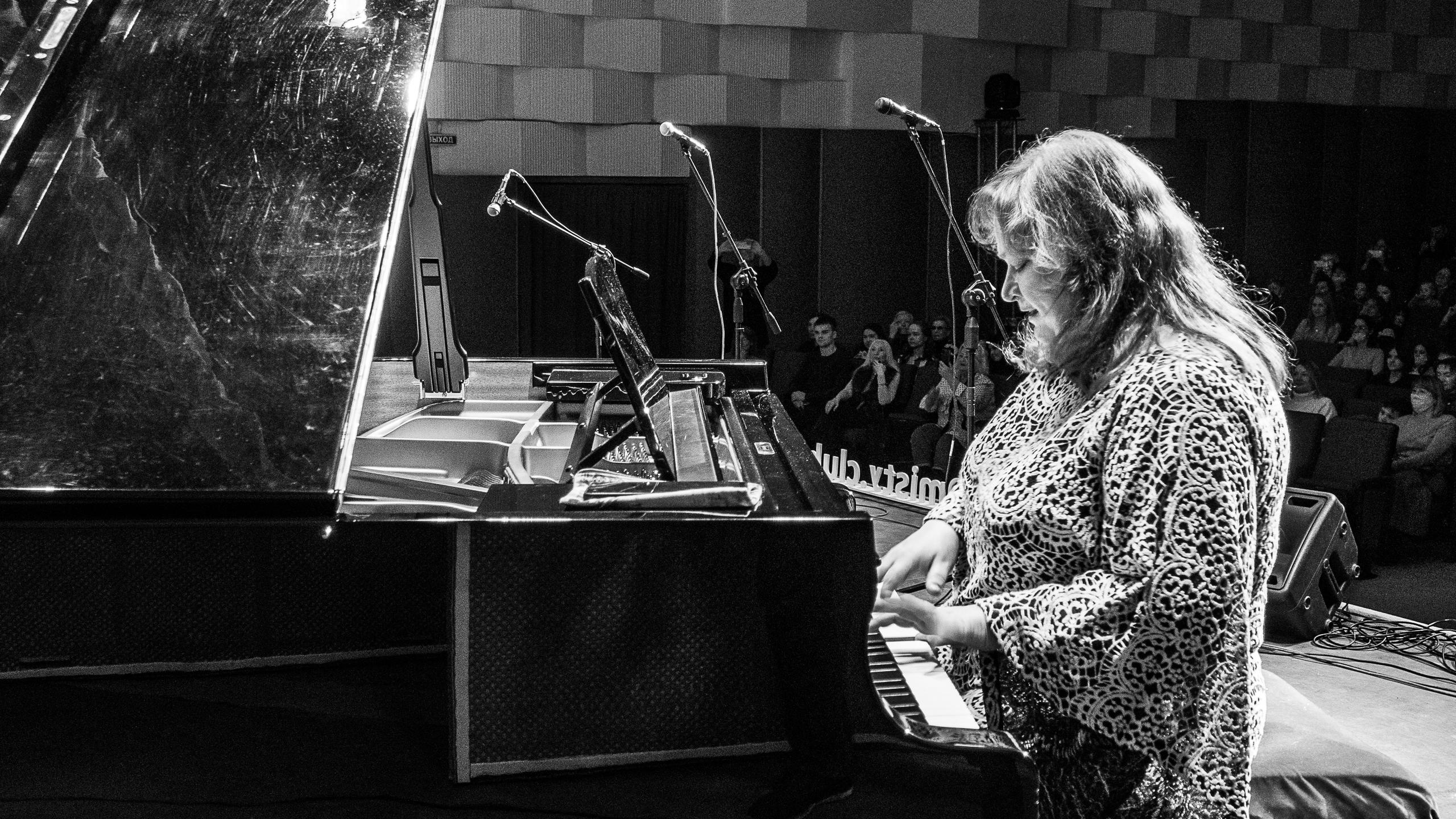 The best is yet to come… Посвящается Элле Фицжеральд. Фотограф Алексей Школдин. Новосибирск