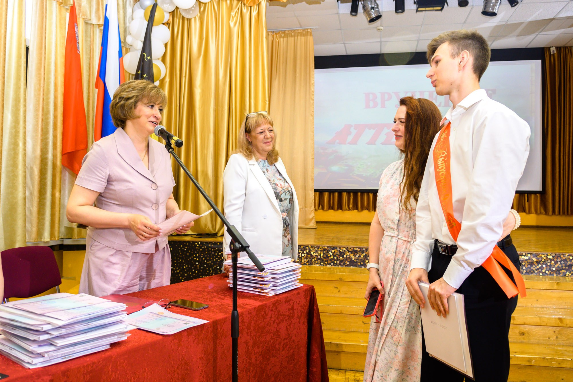 2024 Выпускной. Выпускные альбомы в Москве и области от Анны Гайдаш