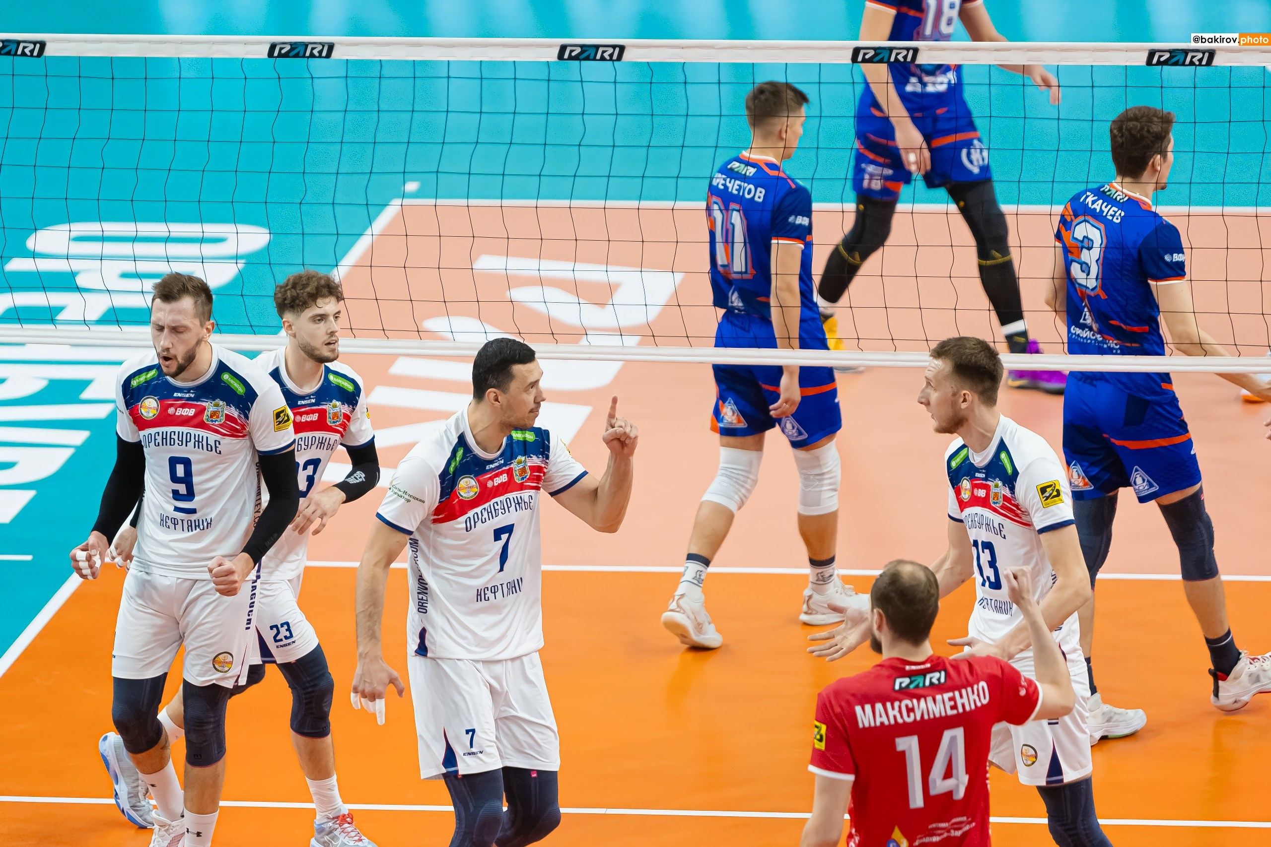 06.11 Волейбол. Нефтяник-Кузбасс. Команда специалистов в мире фотографии и видео. Детский фотограф, семейный фотограф