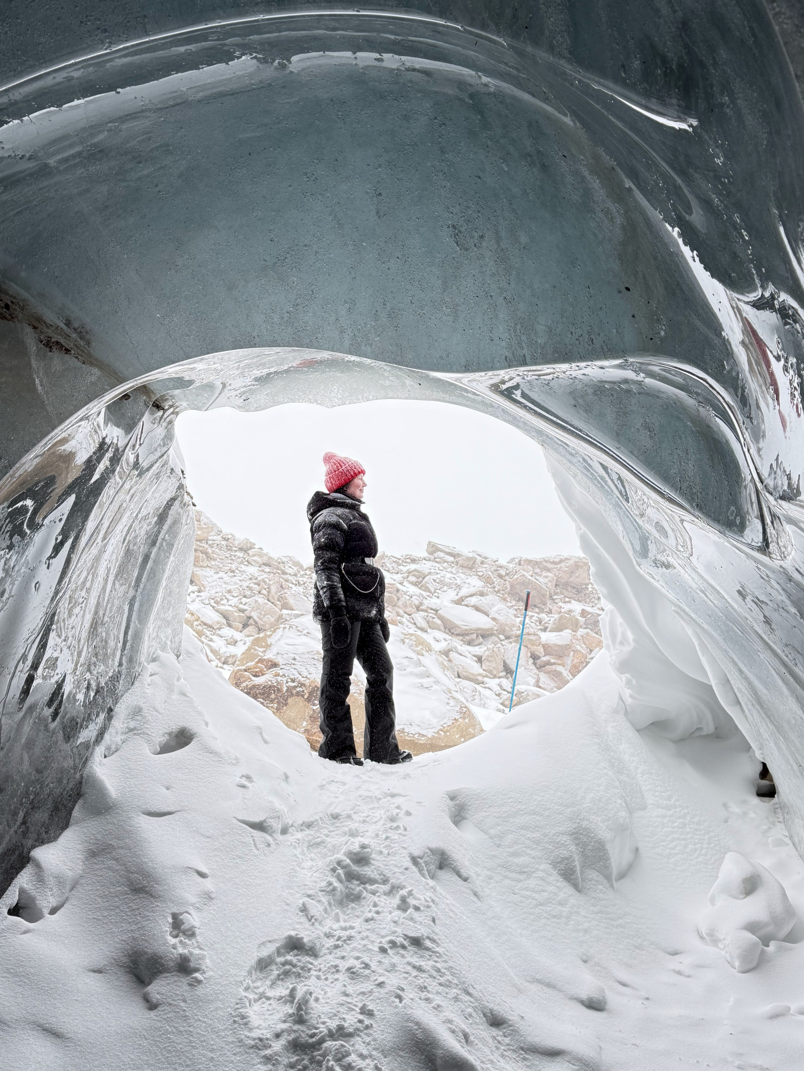Ледник Богдановича в Алматы, Казахстан