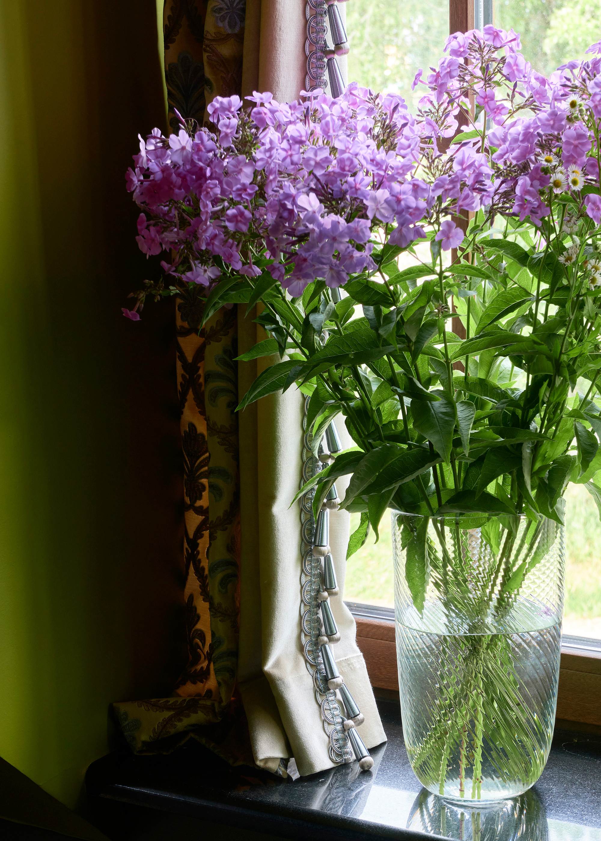 Интерьерный фотограф Наталья Соловьева. Фотосъемка текстильного оформления дома | interioto