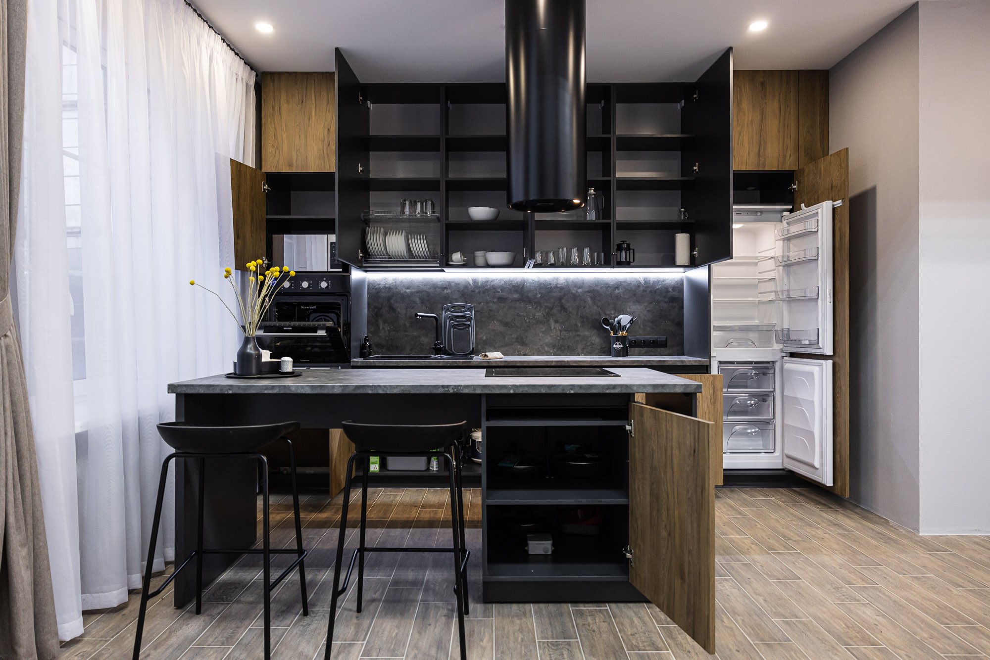 Photohub залы для съемки бизнес-контента. Фотограф в Минске Людмила Дутко