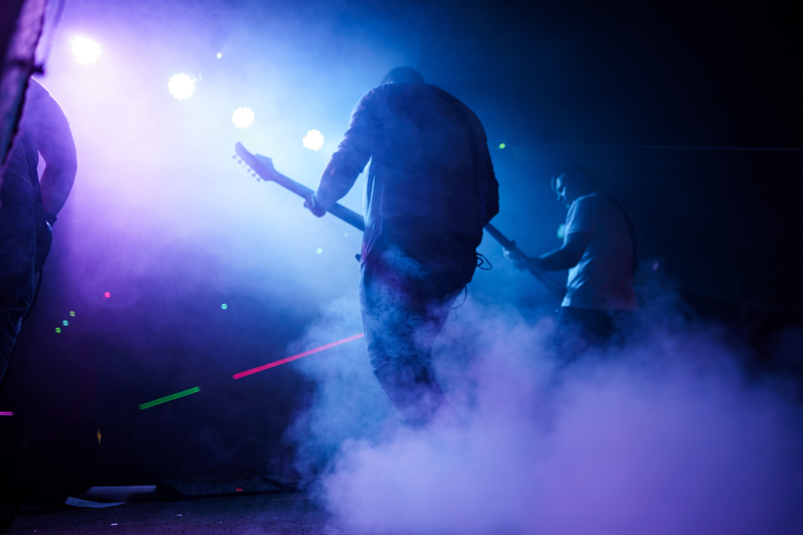 Донеал Скнарь — концертный фотограф