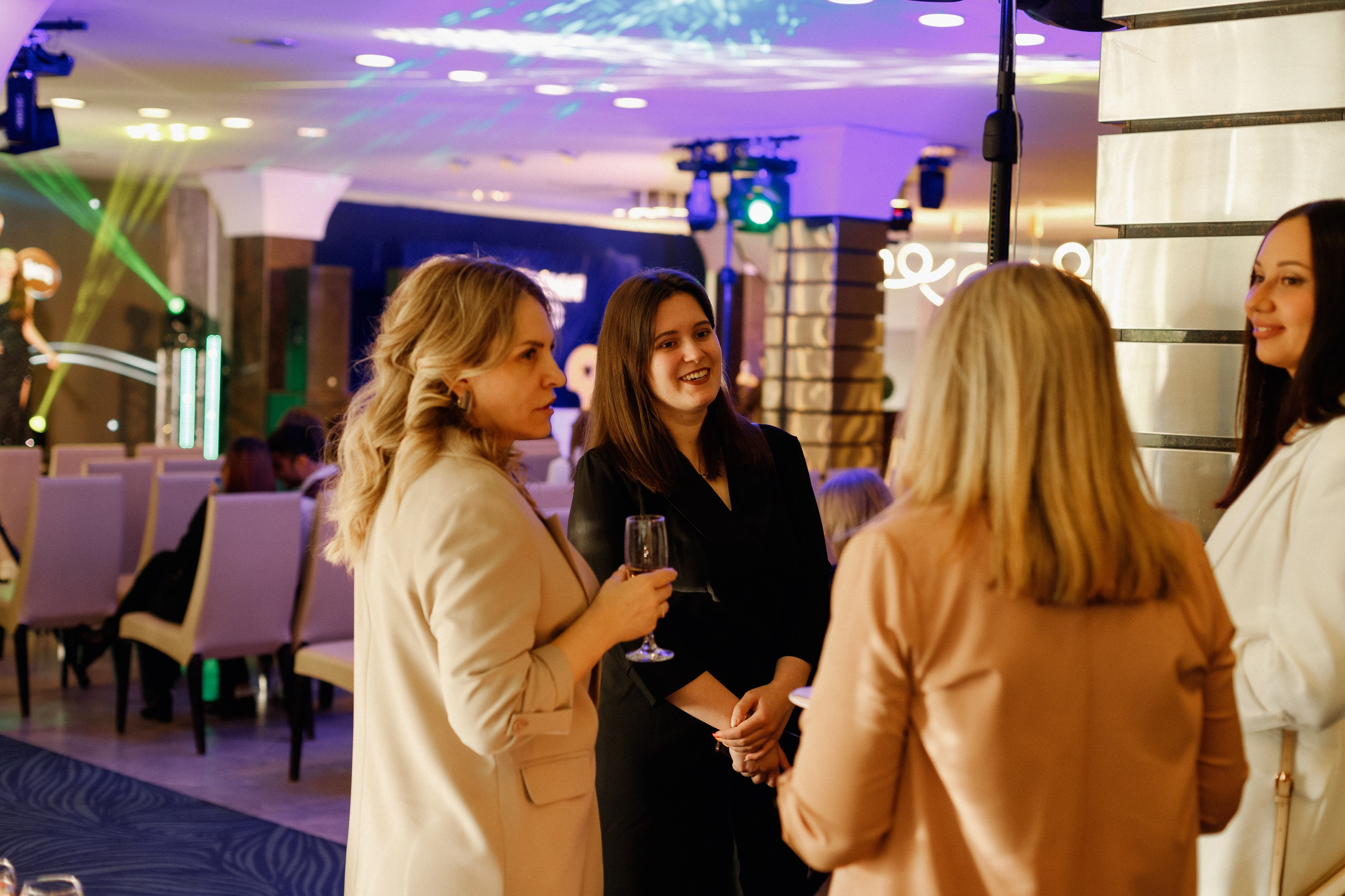 ПРЕМИЯ 2ГИС | PART I. СВОИ. ФОТООТЧЕТЫ-СОБЫТИЯ-МЕСТА