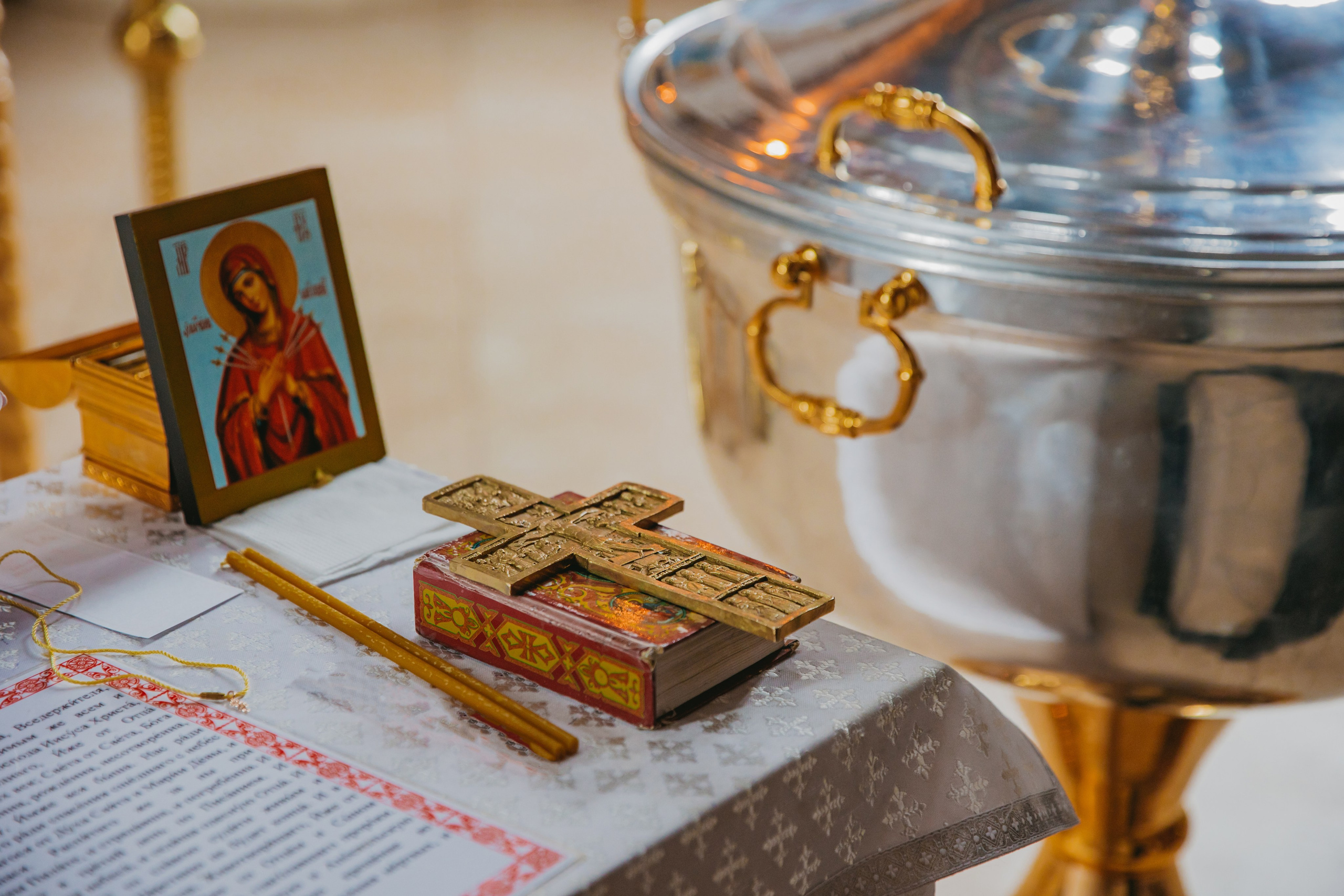 Фотограф крещение. Фотокниги и выпускные альбомы в Иваново