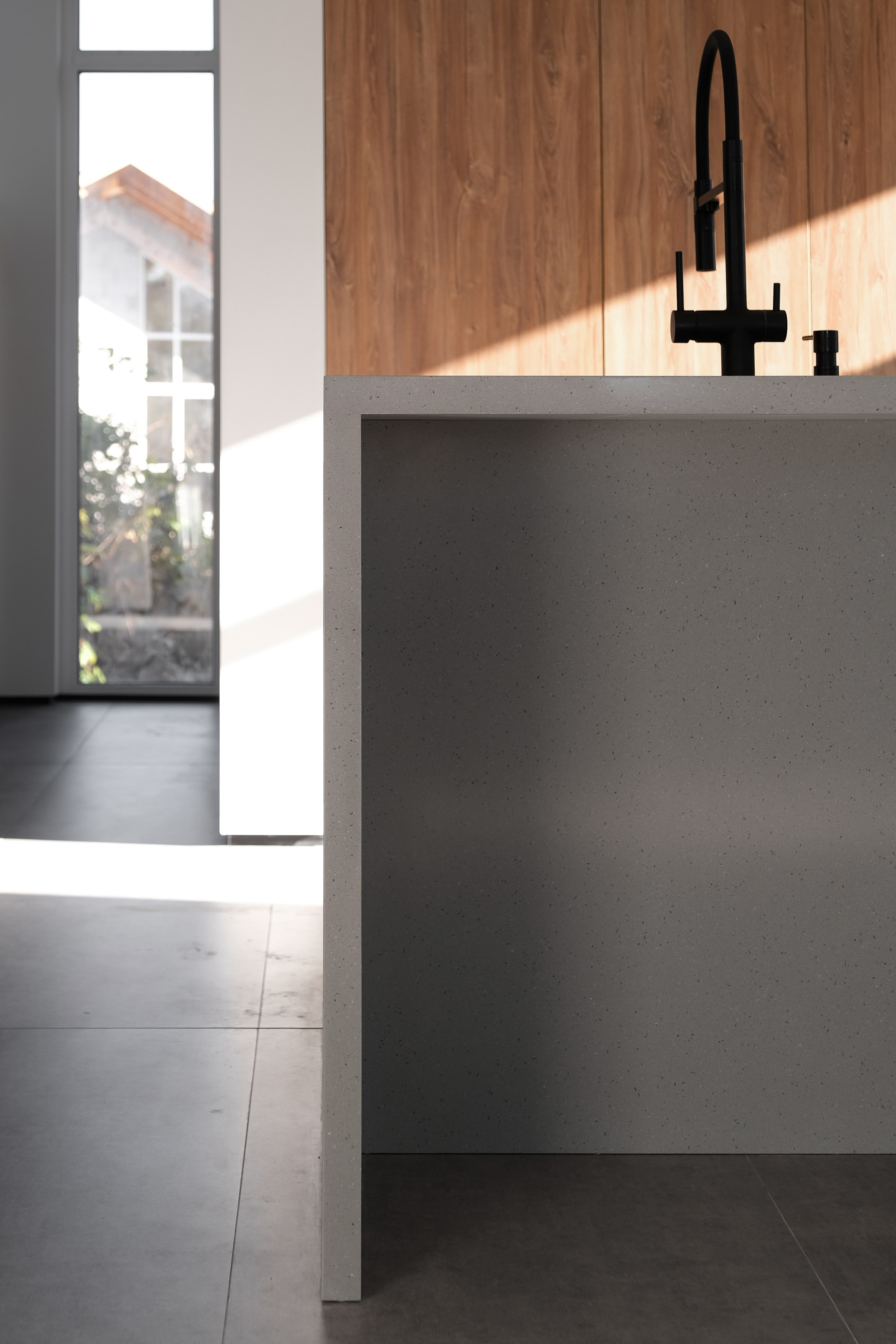 Остров на заказ в Томске от студии ГУДРУМ. Мебель в Томске на заказ от студии ГУДРУМ