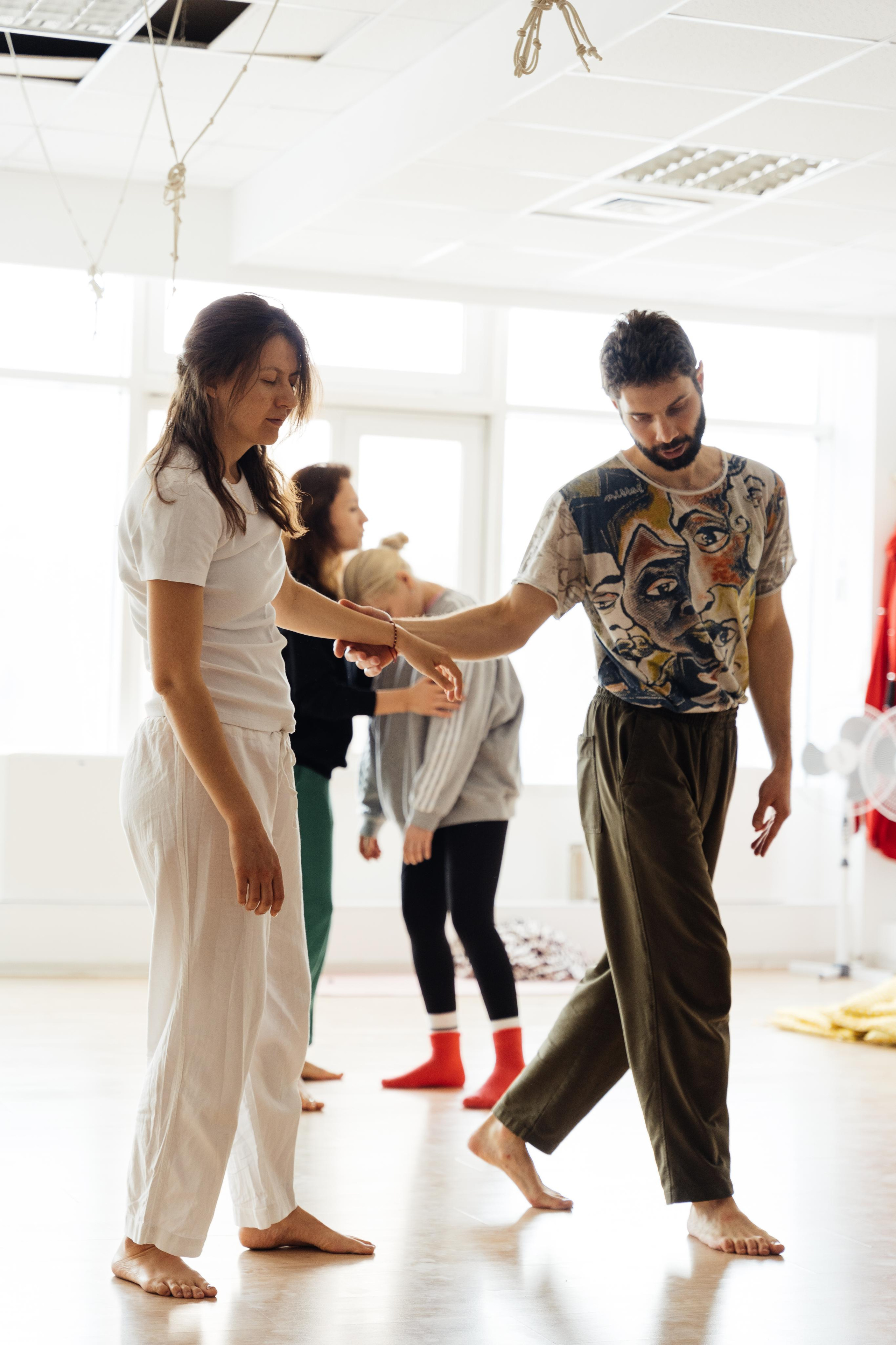 Репортаж с мастер-класса Контактной импровизации. Репортажный фотограф в Астане — Диана Калтаева, портретный фотограф