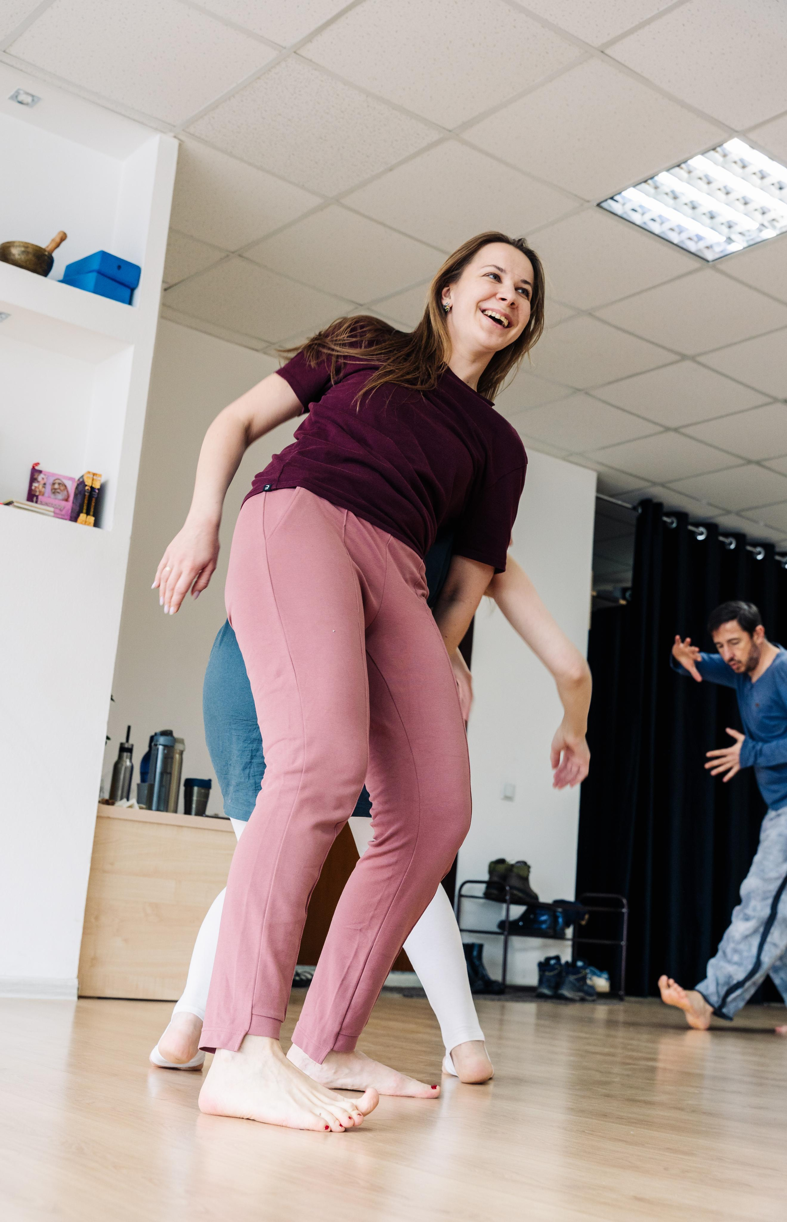Репортаж с мастер-класса Контактной импровизации. Репортажный фотограф в Астане — Диана Калтаева, портретный фотограф