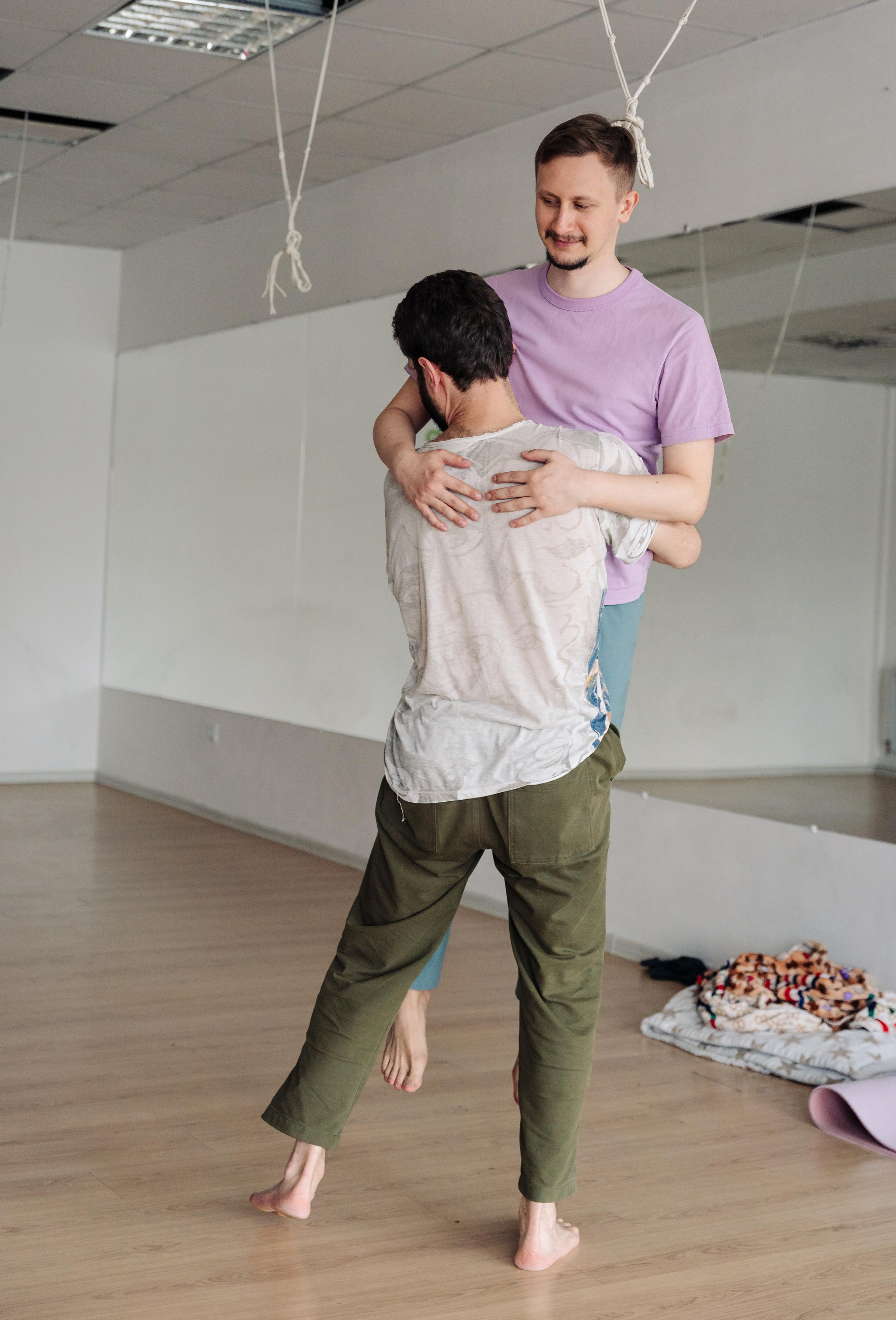 Репортаж с мастер-класса Контактной импровизации. Репортажный фотограф в Астане — Диана Калтаева, портретный фотограф