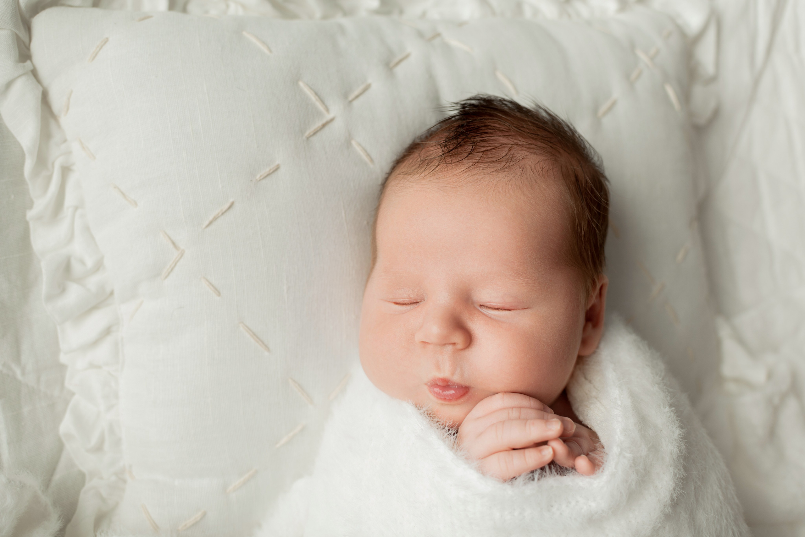 Малыш Тимофей пакет Ньюборн КРЕПЫШ. Фотограф новорожденных в Нижневартовске Лара Курдюкова