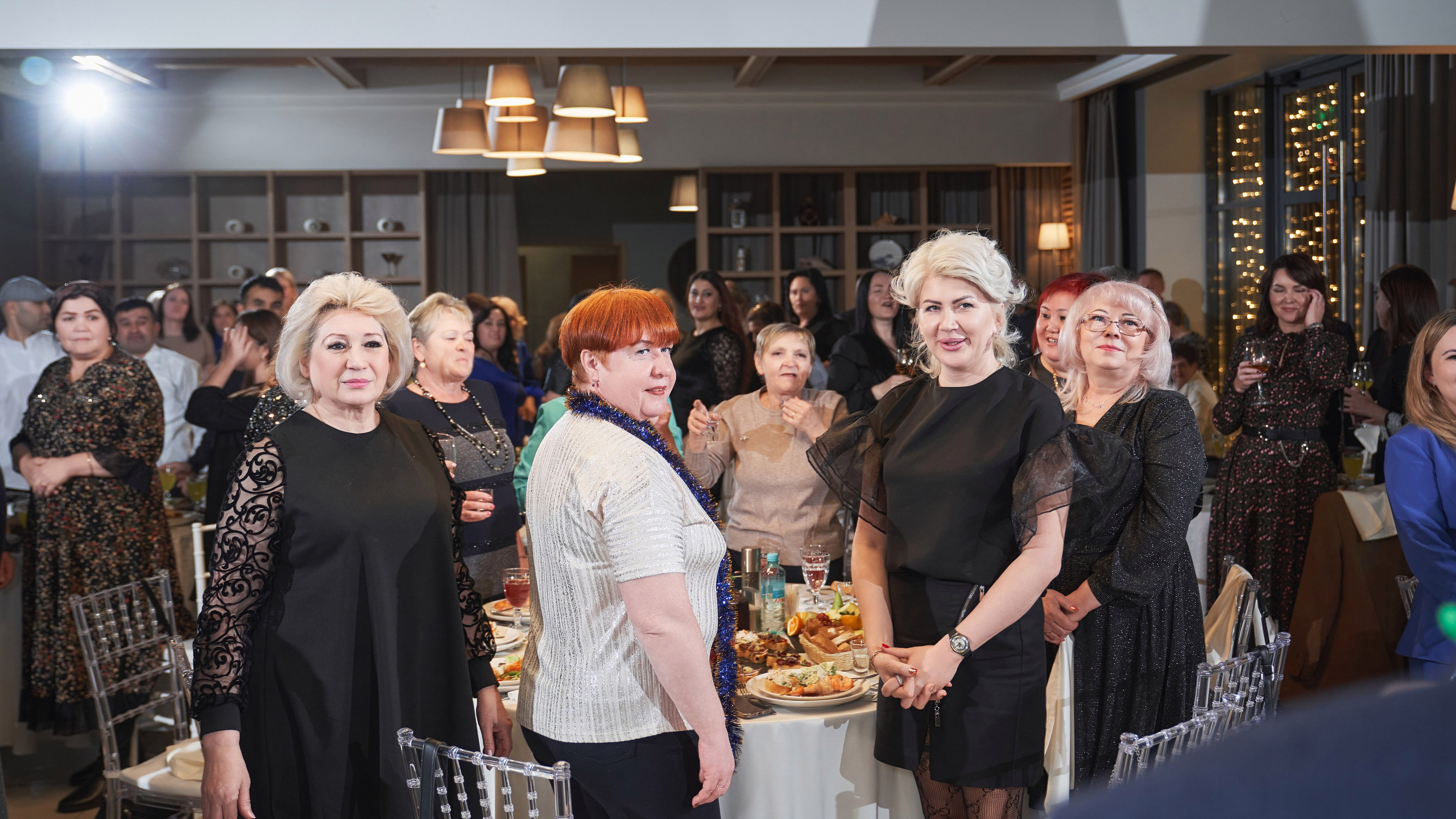 Новогодний корпоратив ДПС-Канцелярия в ресторане Медуза, Долгопрудный