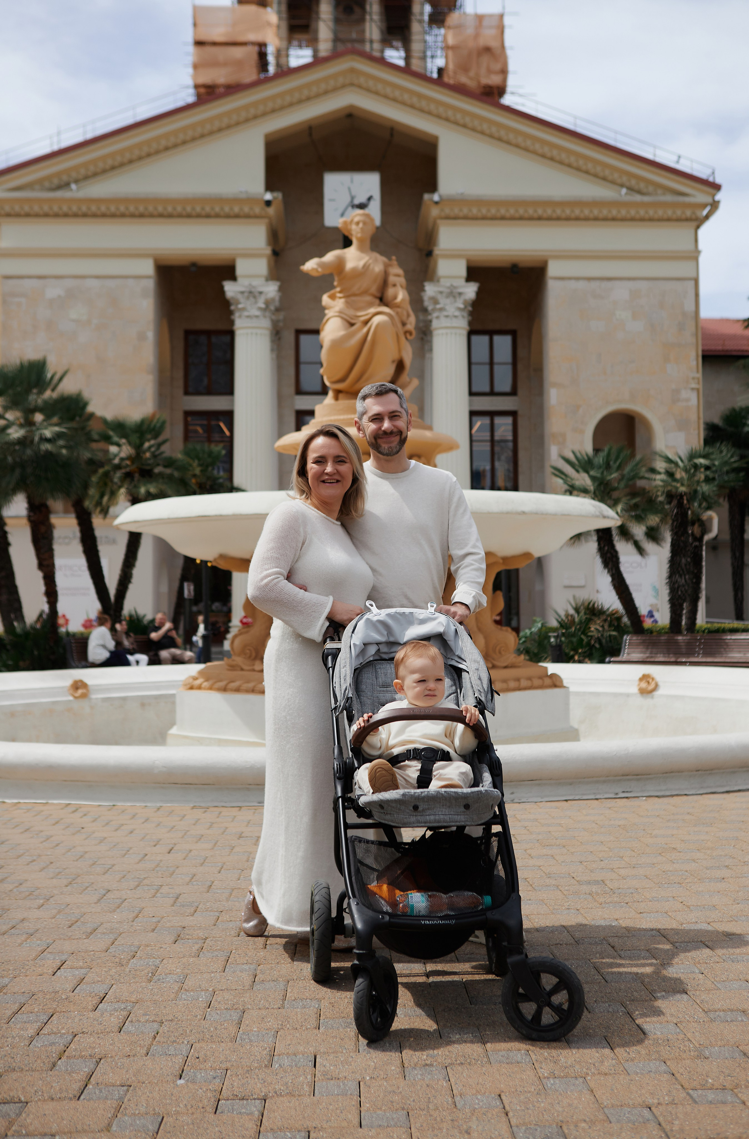 Фотосессия красивой семьи Кангун. Свадебный и семейный фотограф в Сочи-Красной поляне Ларионова Анна