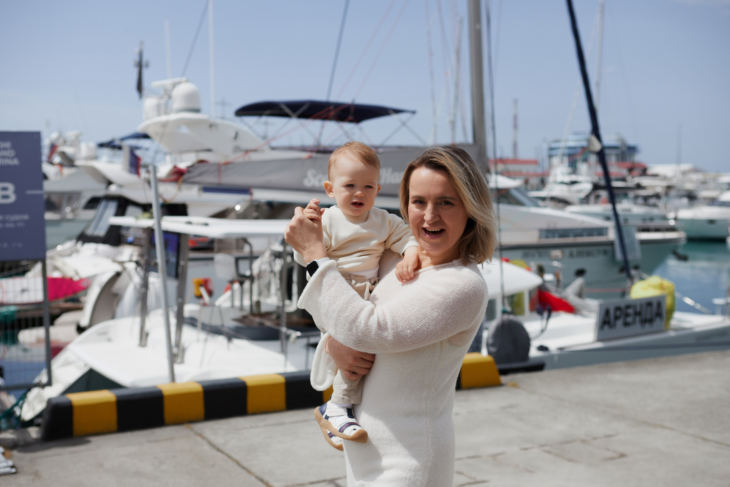 Фотосессия красивой семьи Кангун. Свадебный и семейный фотограф в Сочи-Красной поляне Ларионова Анна