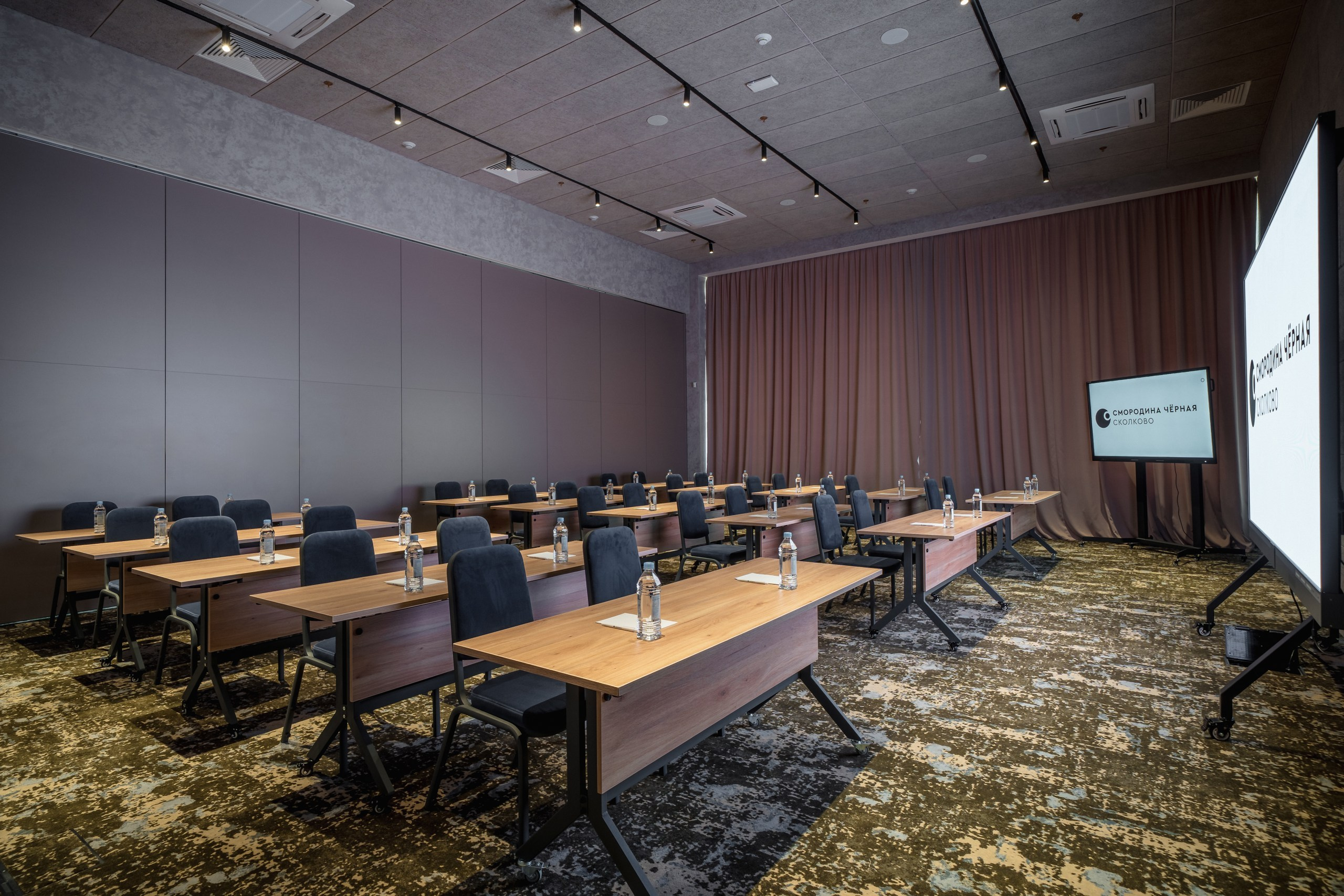 Chernaya Smorodina Skolkovo Hotel. Svyatoslav Bunkov | photographer