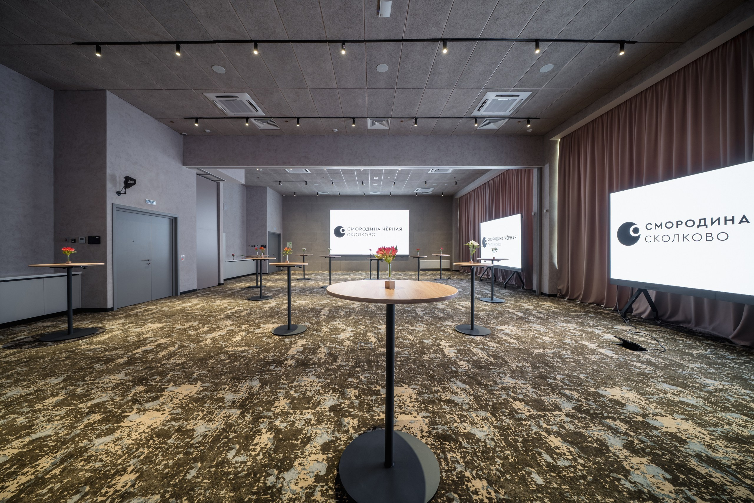 Chernaya Smorodina Skolkovo Hotel. Svyatoslav Bunkov | photographer