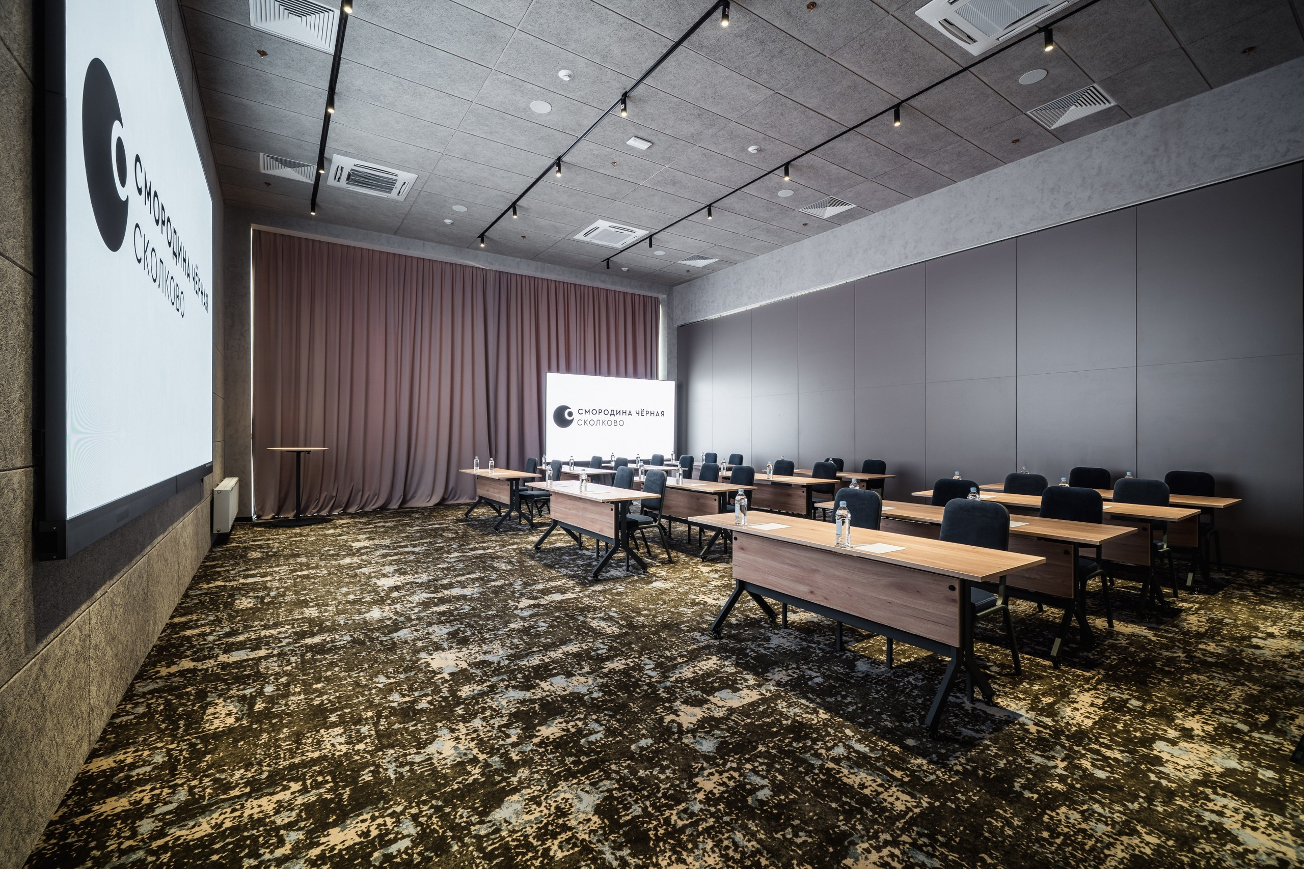 Chernaya Smorodina Skolkovo Hotel. Svyatoslav Bunkov | photographer