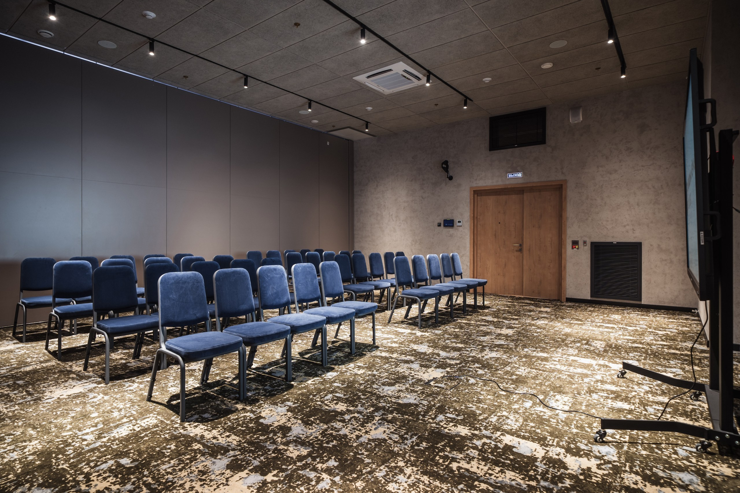 Chernaya Smorodina Skolkovo Hotel. Svyatoslav Bunkov | photographer