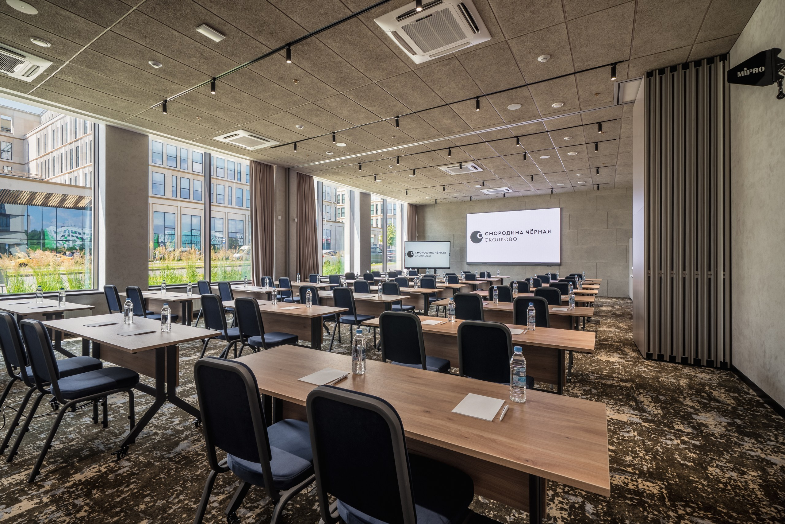 Chernaya Smorodina Skolkovo Hotel. Svyatoslav Bunkov | photographer