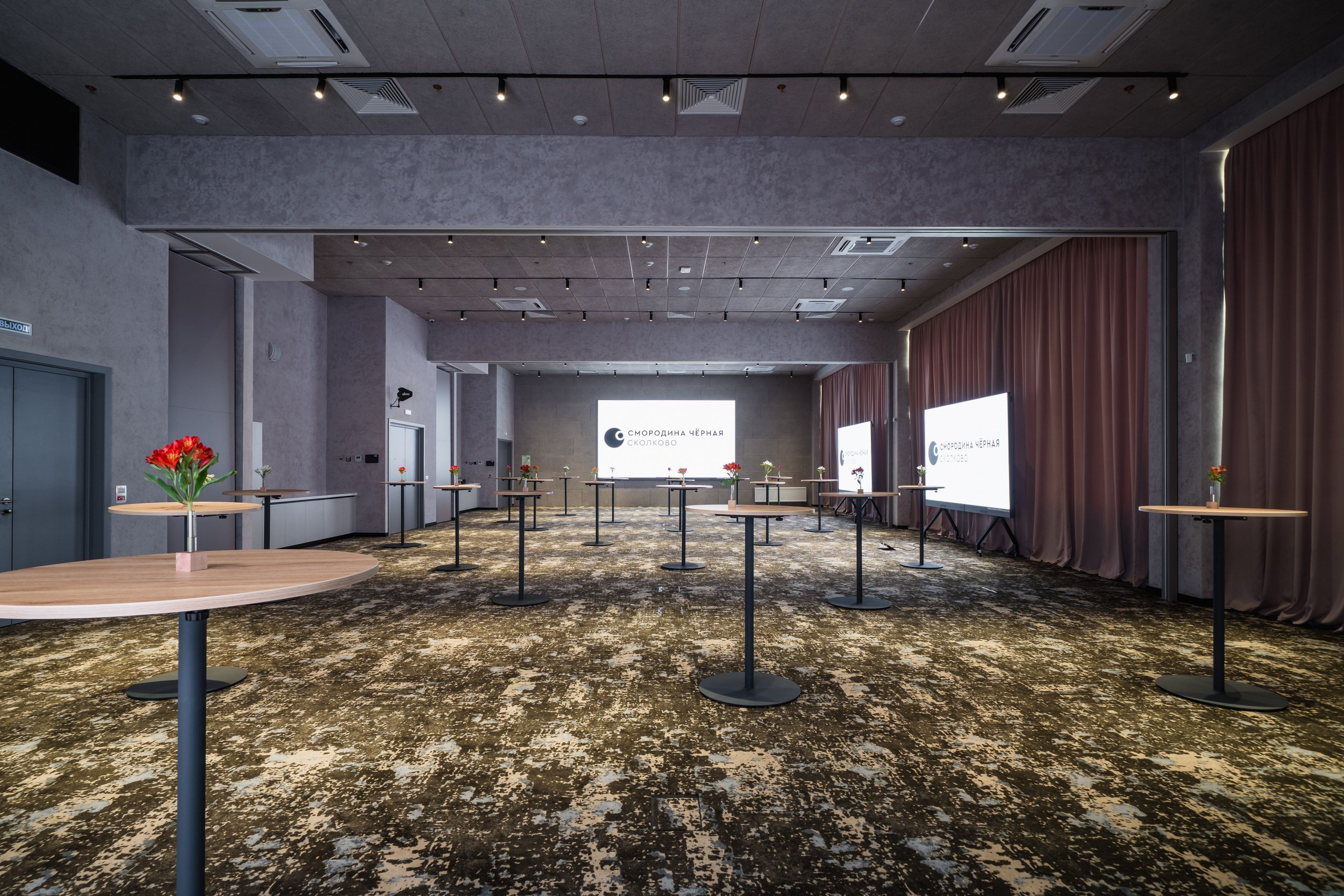 Chernaya Smorodina Skolkovo Hotel. Svyatoslav Bunkov | photographer