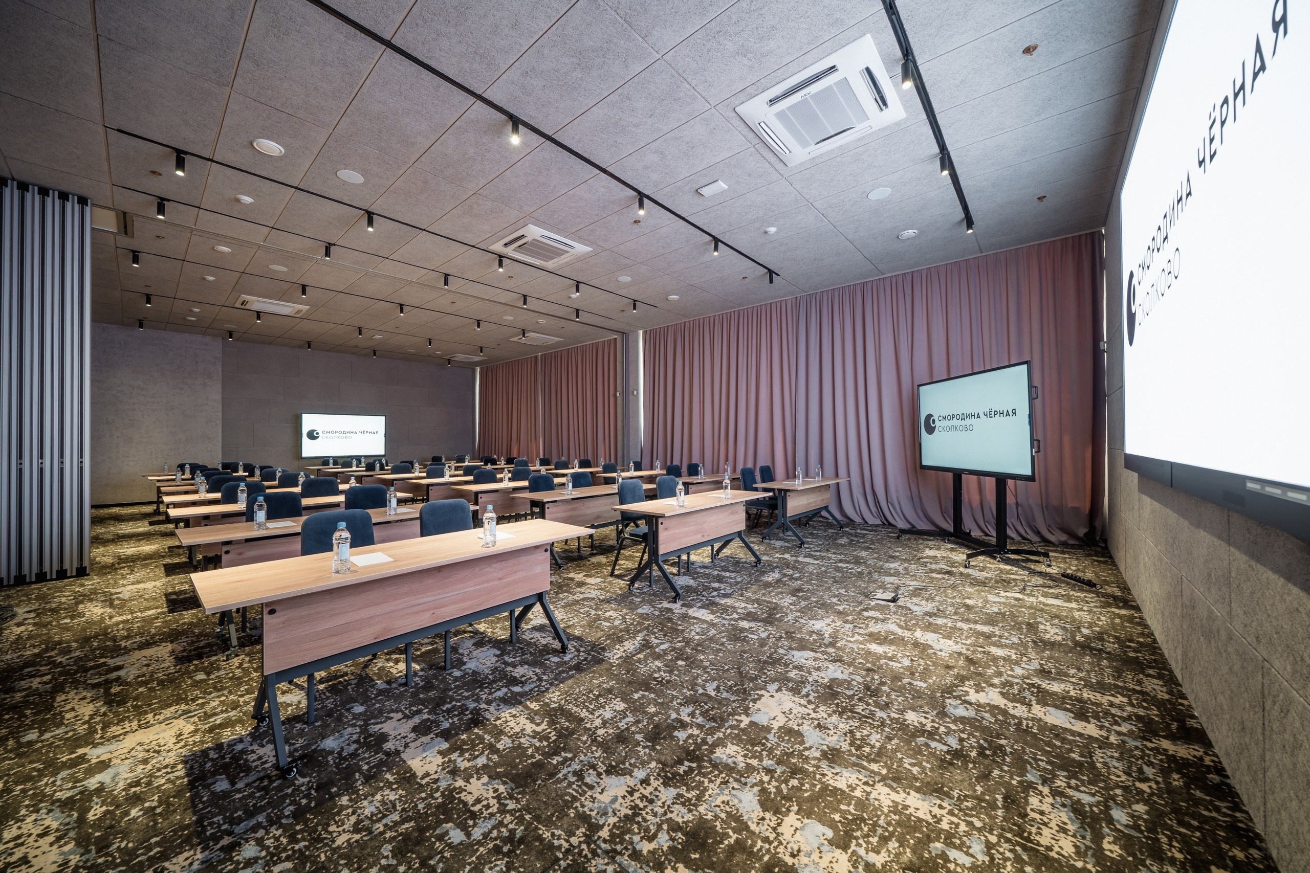 Chernaya Smorodina Skolkovo Hotel. Svyatoslav Bunkov | photographer