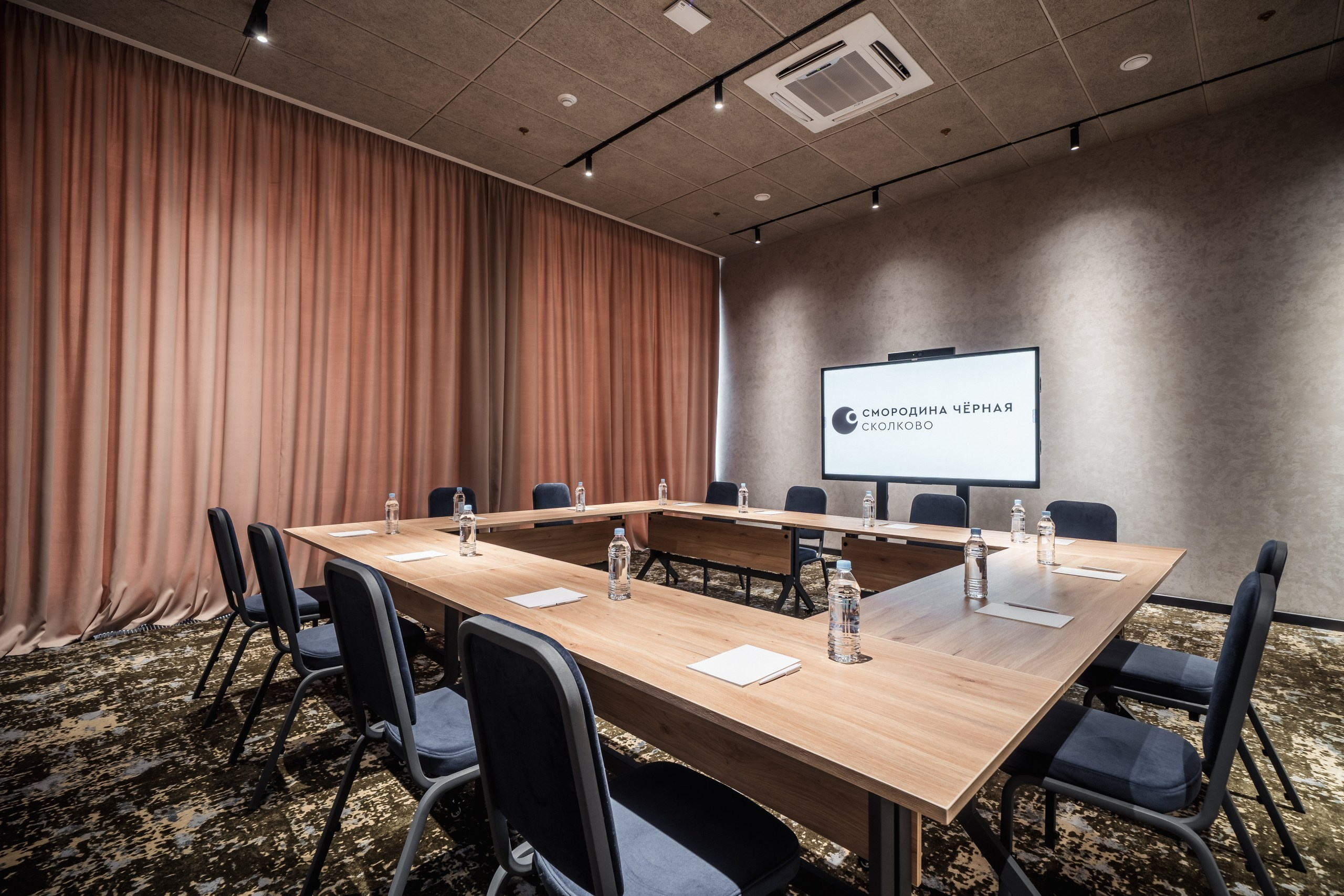 Chernaya Smorodina Skolkovo Hotel. Svyatoslav Bunkov | photographer