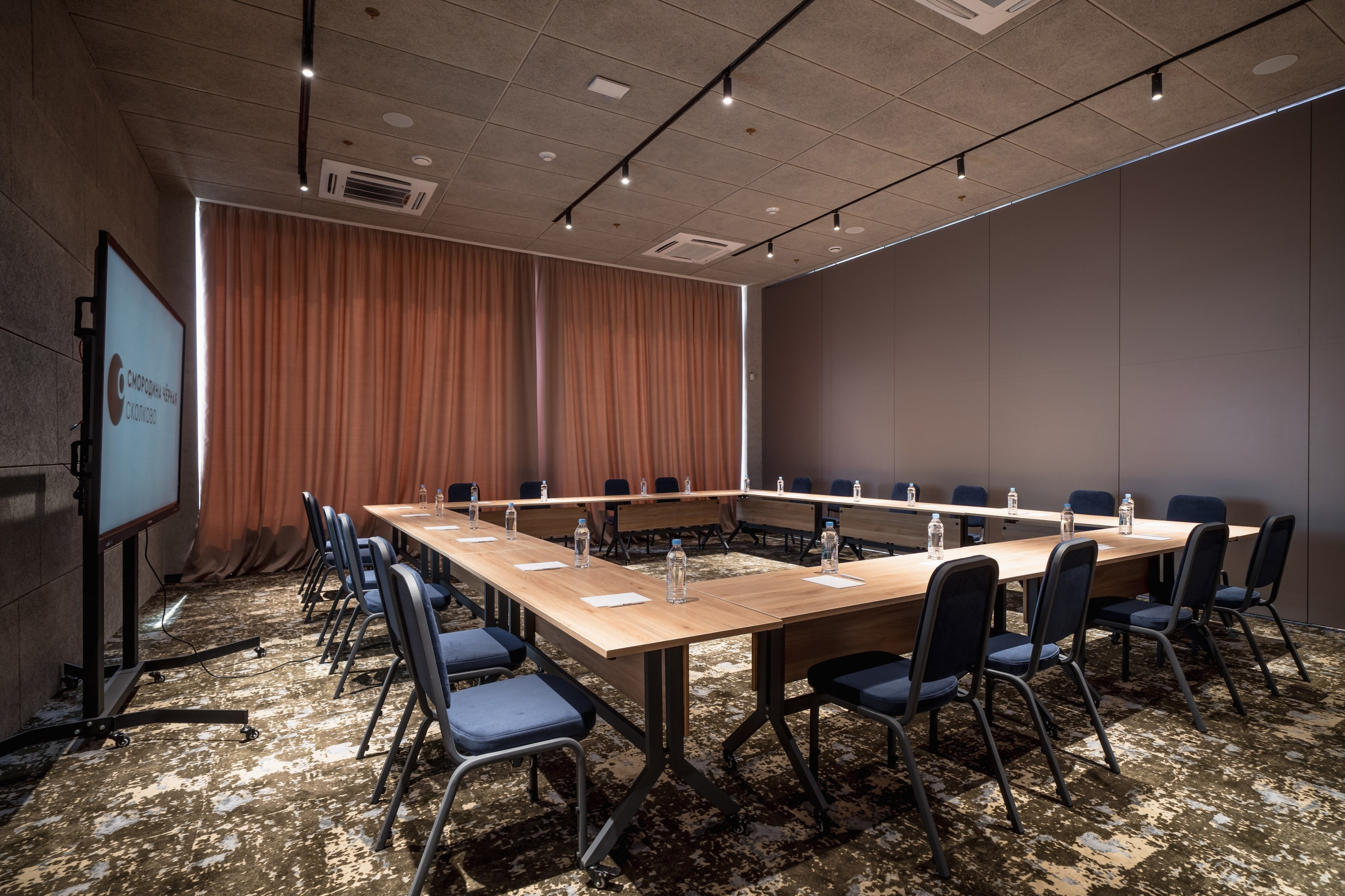 Chernaya Smorodina Skolkovo Hotel. Svyatoslav Bunkov | photographer